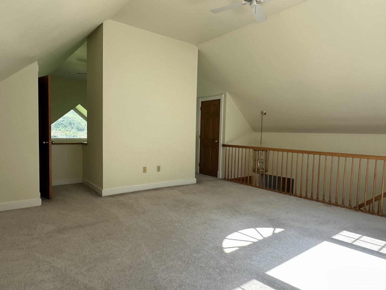 2855 Thompsonburg Road photo 23
