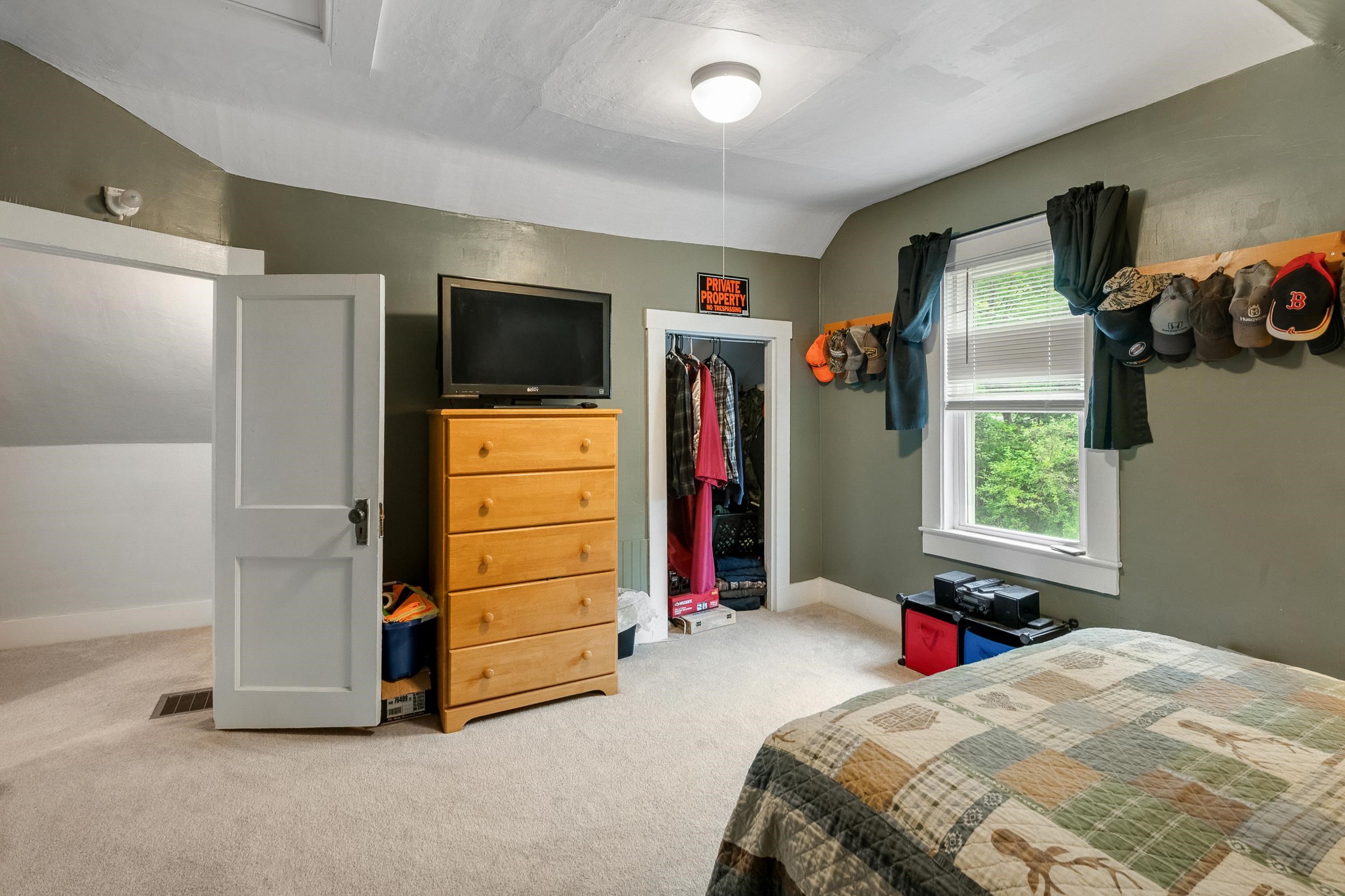129 Plainfield Brook Road photo 24