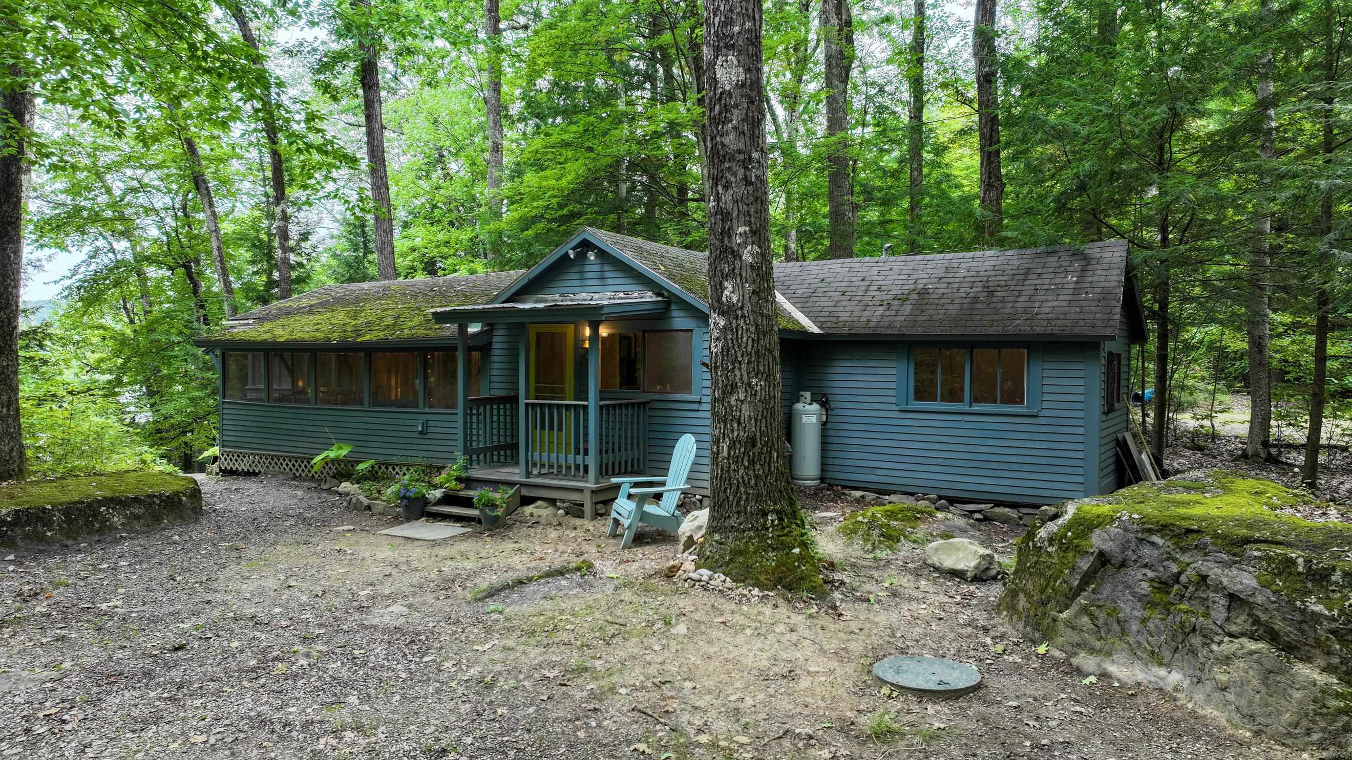 93 Fox Lane photo 27