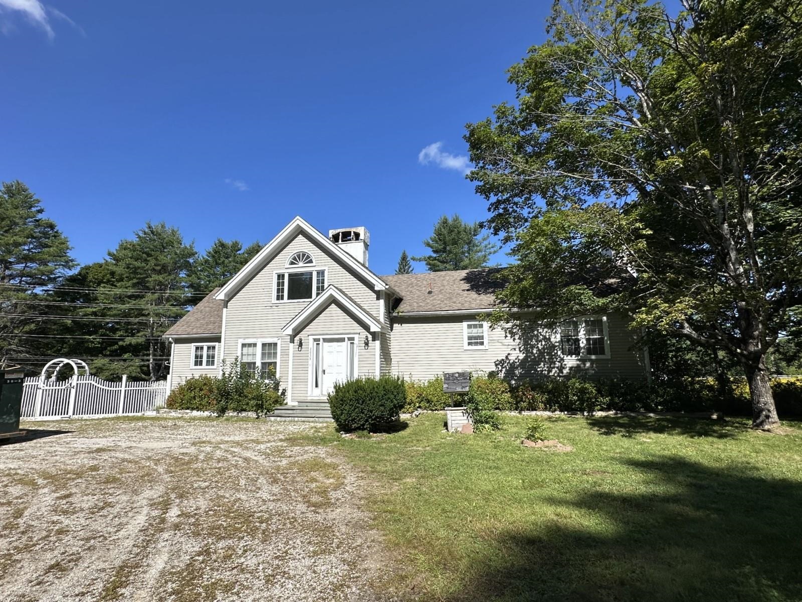 2855 Thompsonburg Road photo 3