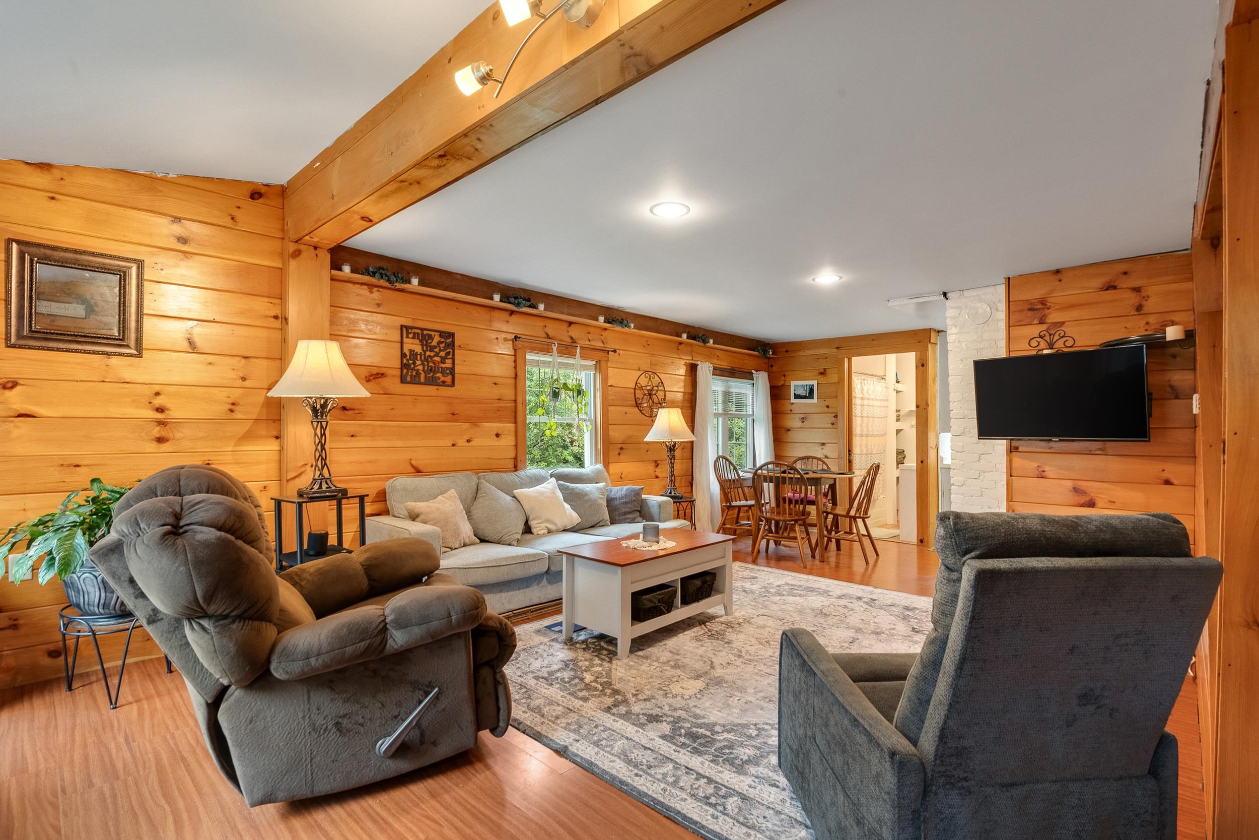 129 Plainfield Brook Road photo 5