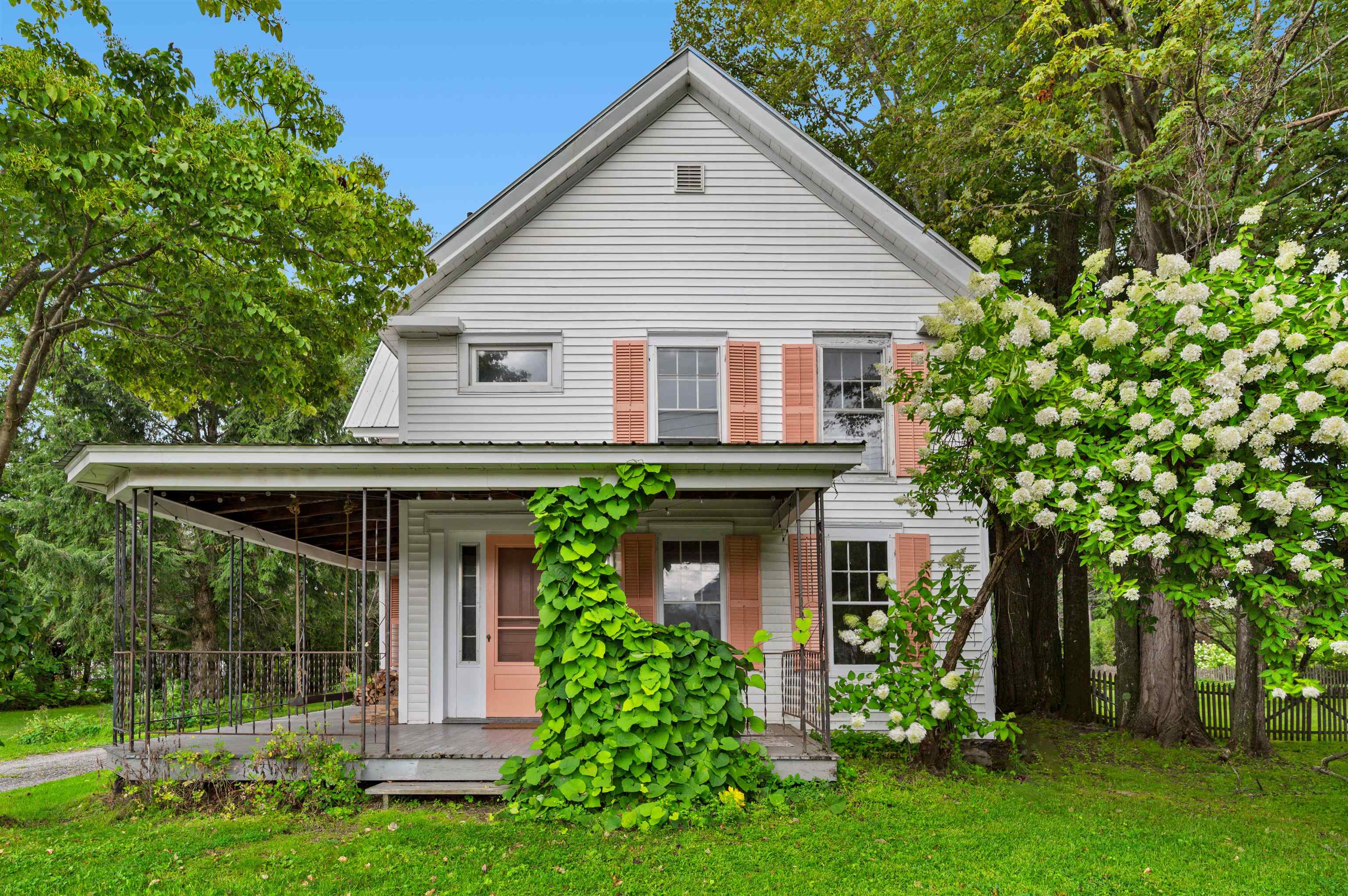 Single Family in Waterbury VT