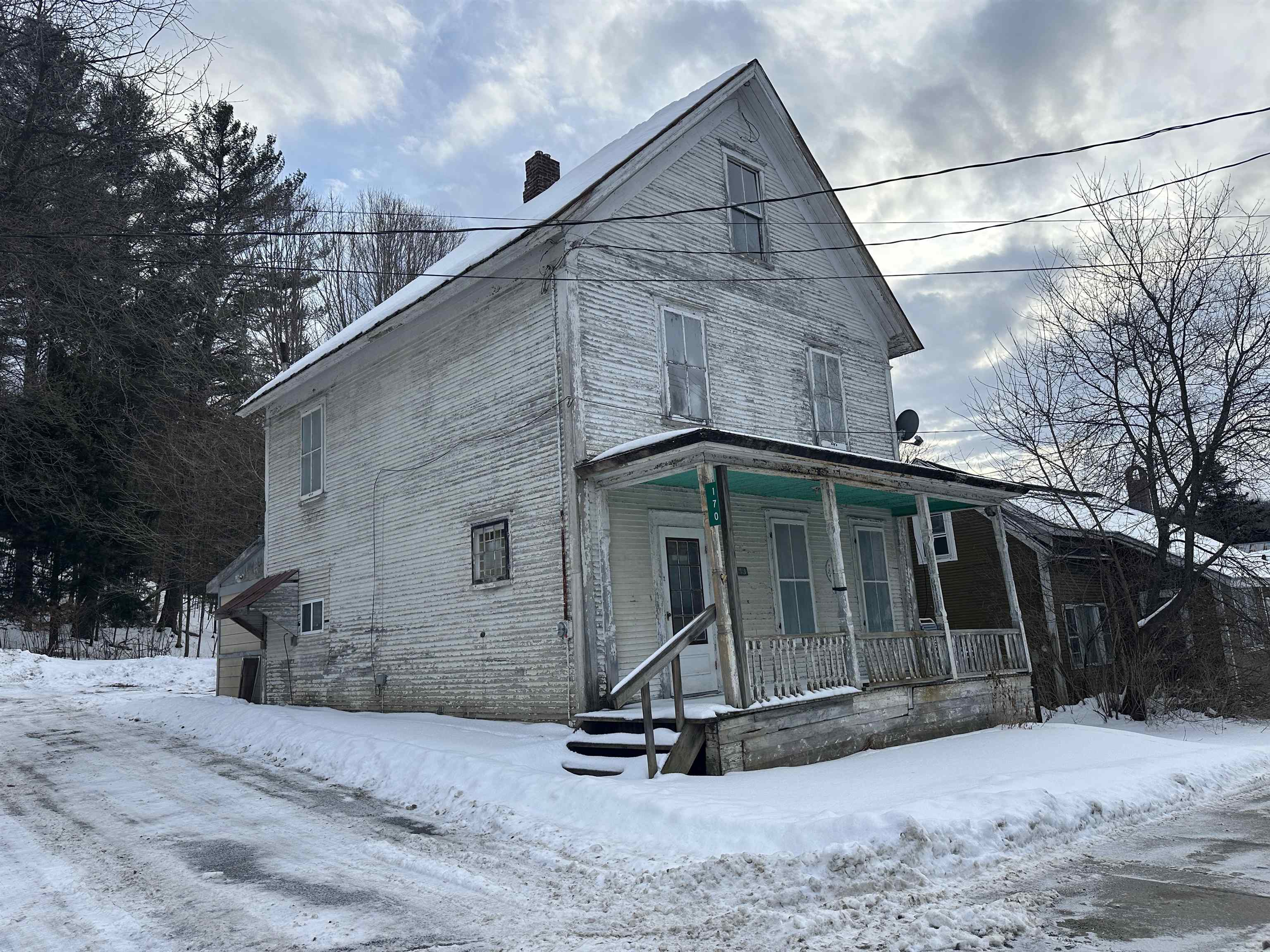 Single Family in Johnson VT