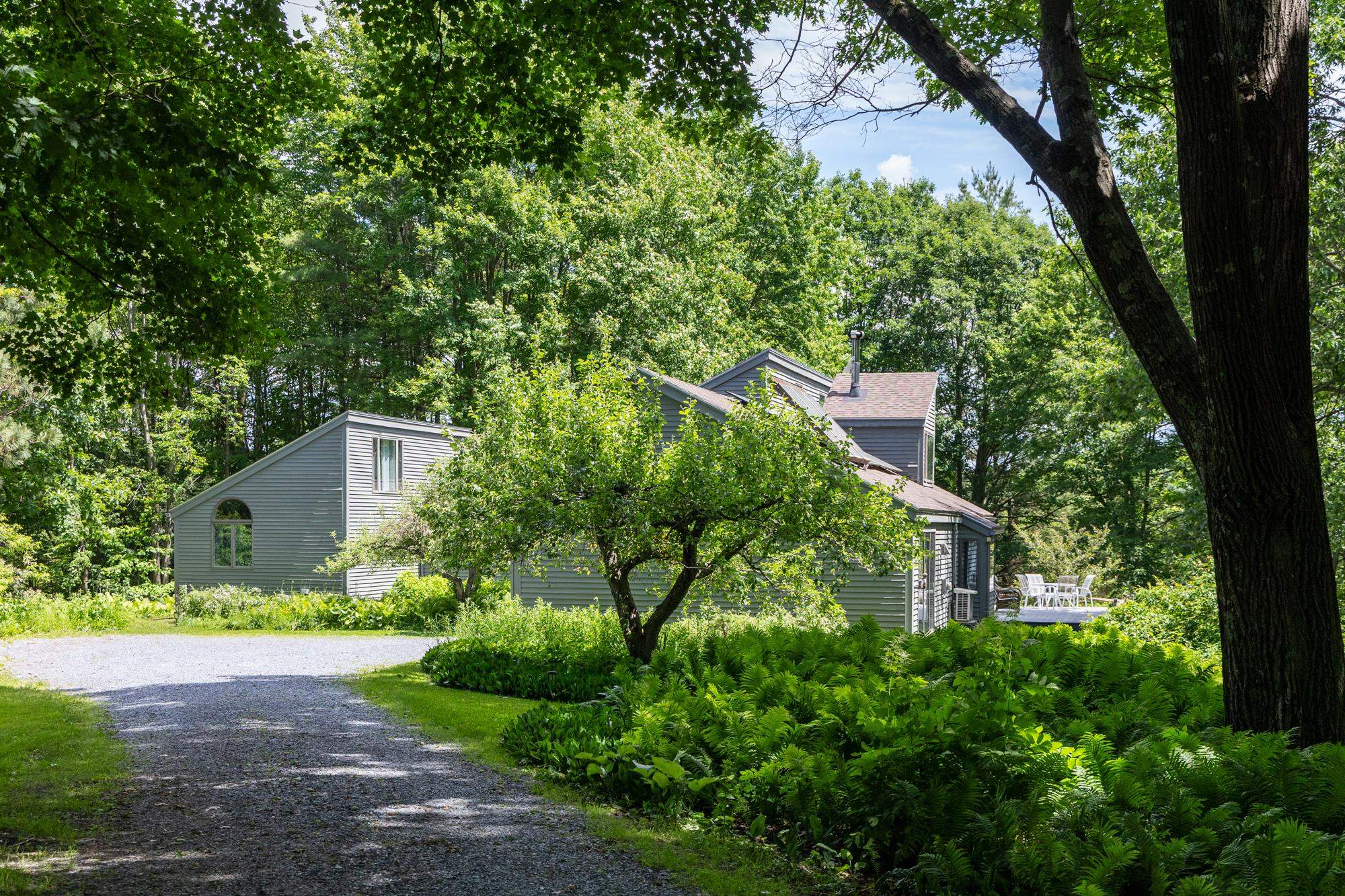 777 Mount Philo Road photo 1
