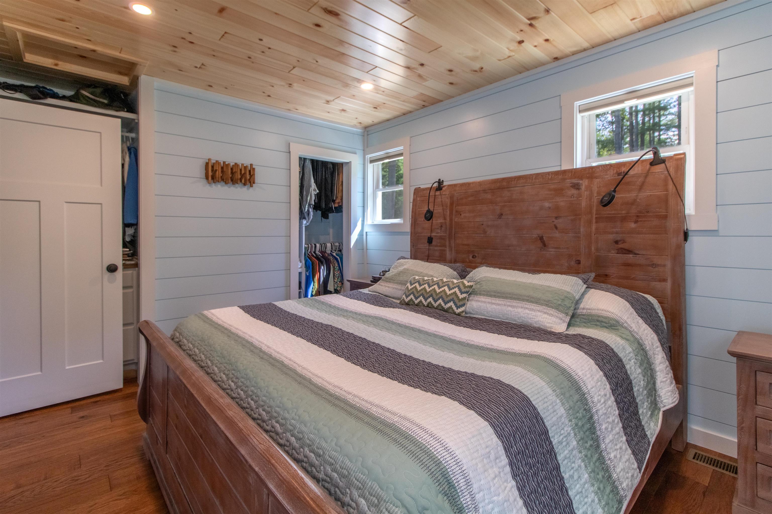 64 Sunset Drive photo 16