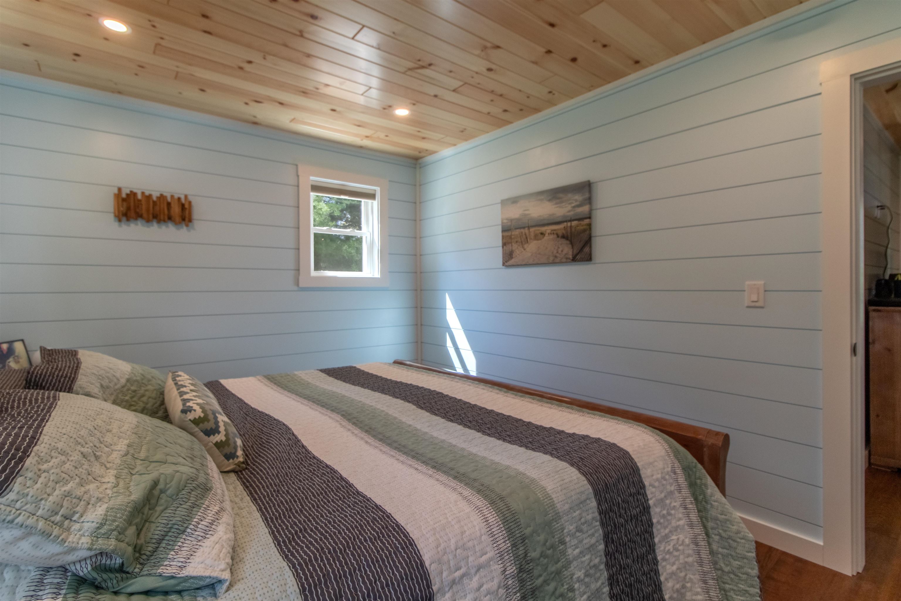 64 Sunset Drive photo 17