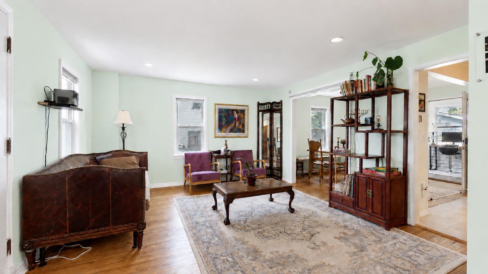 187 Lafountain Street photo 2