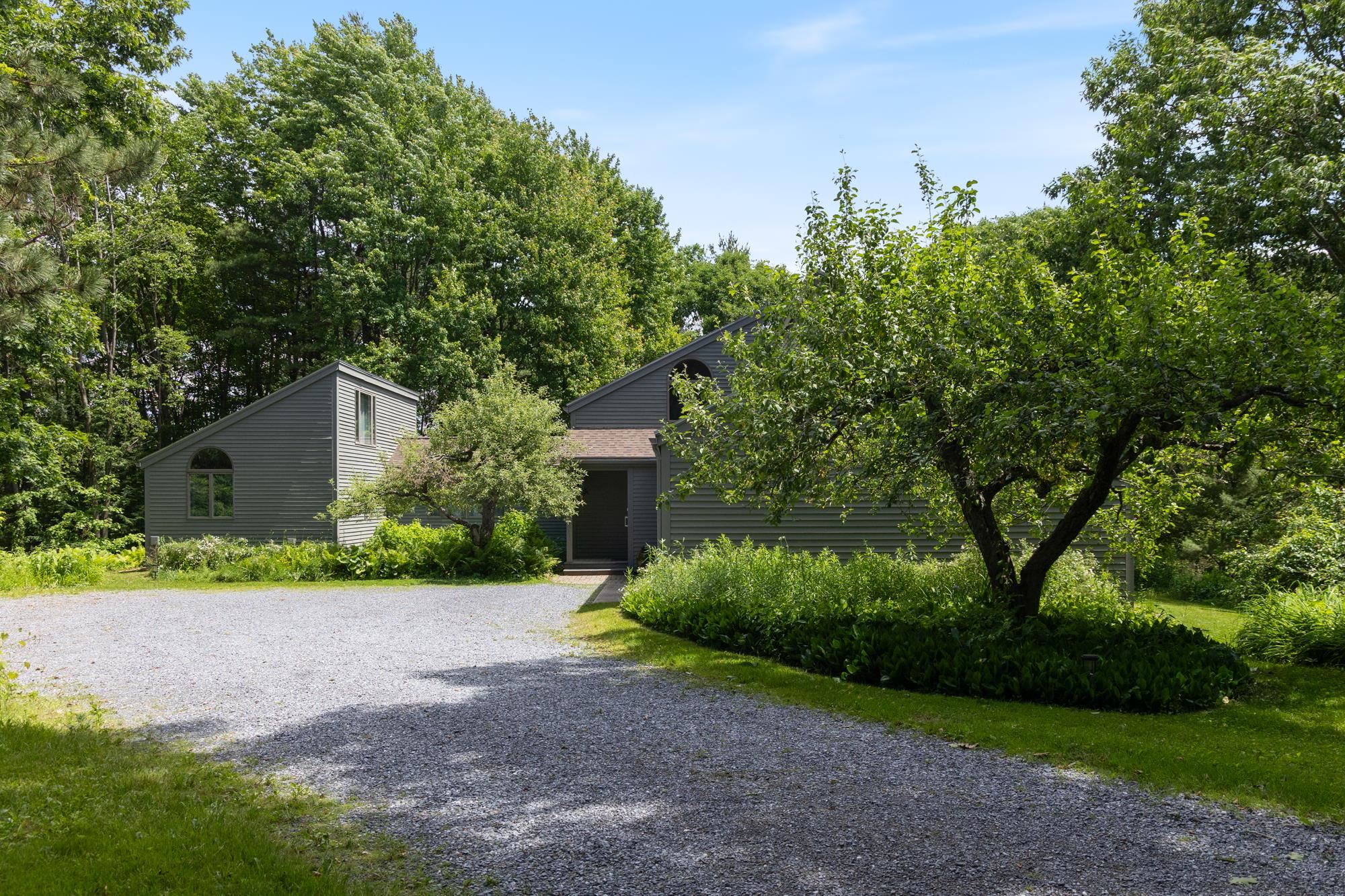 777 Mount Philo Road photo 2