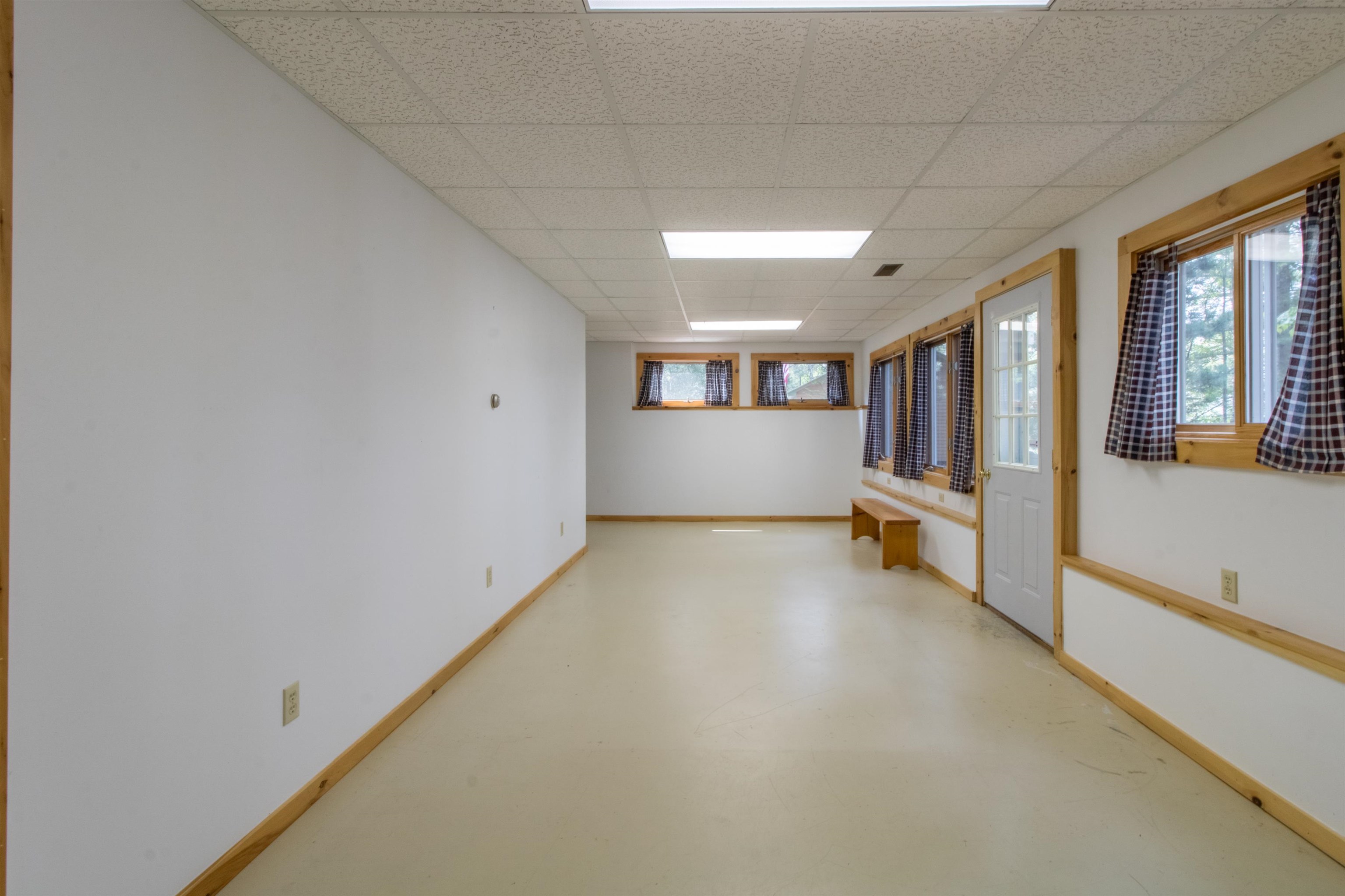 64 Sunset Drive photo 20