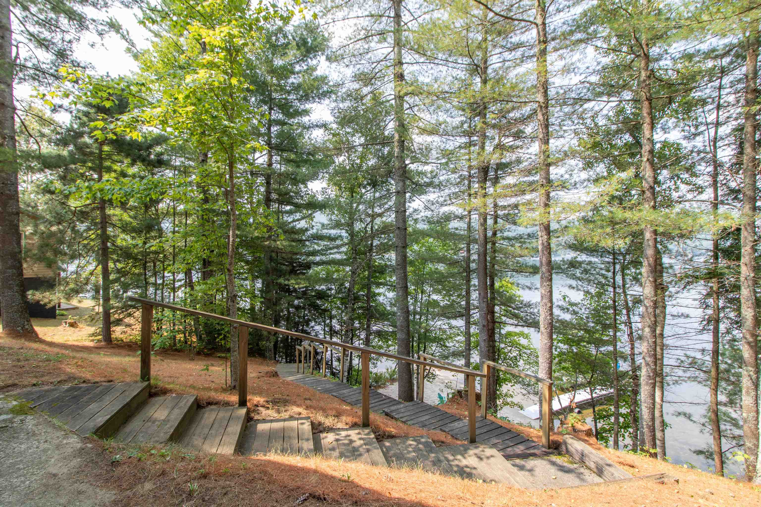 64 Sunset Drive photo 27