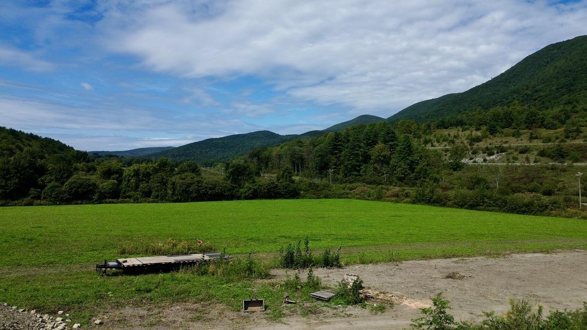 700 Blue Star Highway photo 32