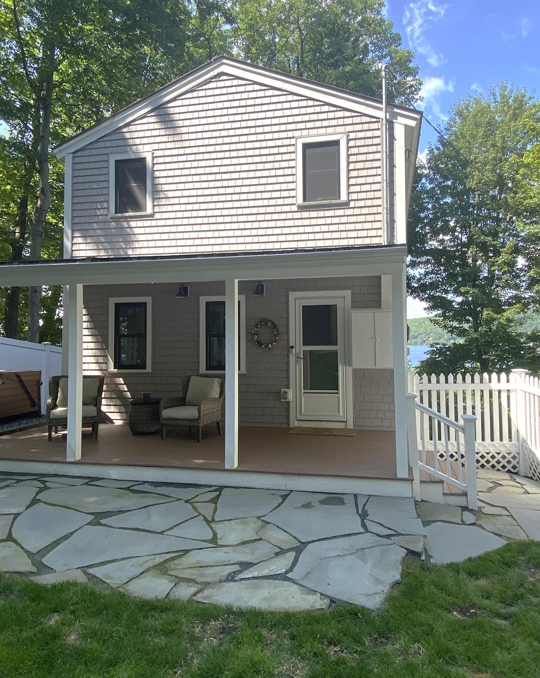 2935 Lake Dunmore Road photo 40