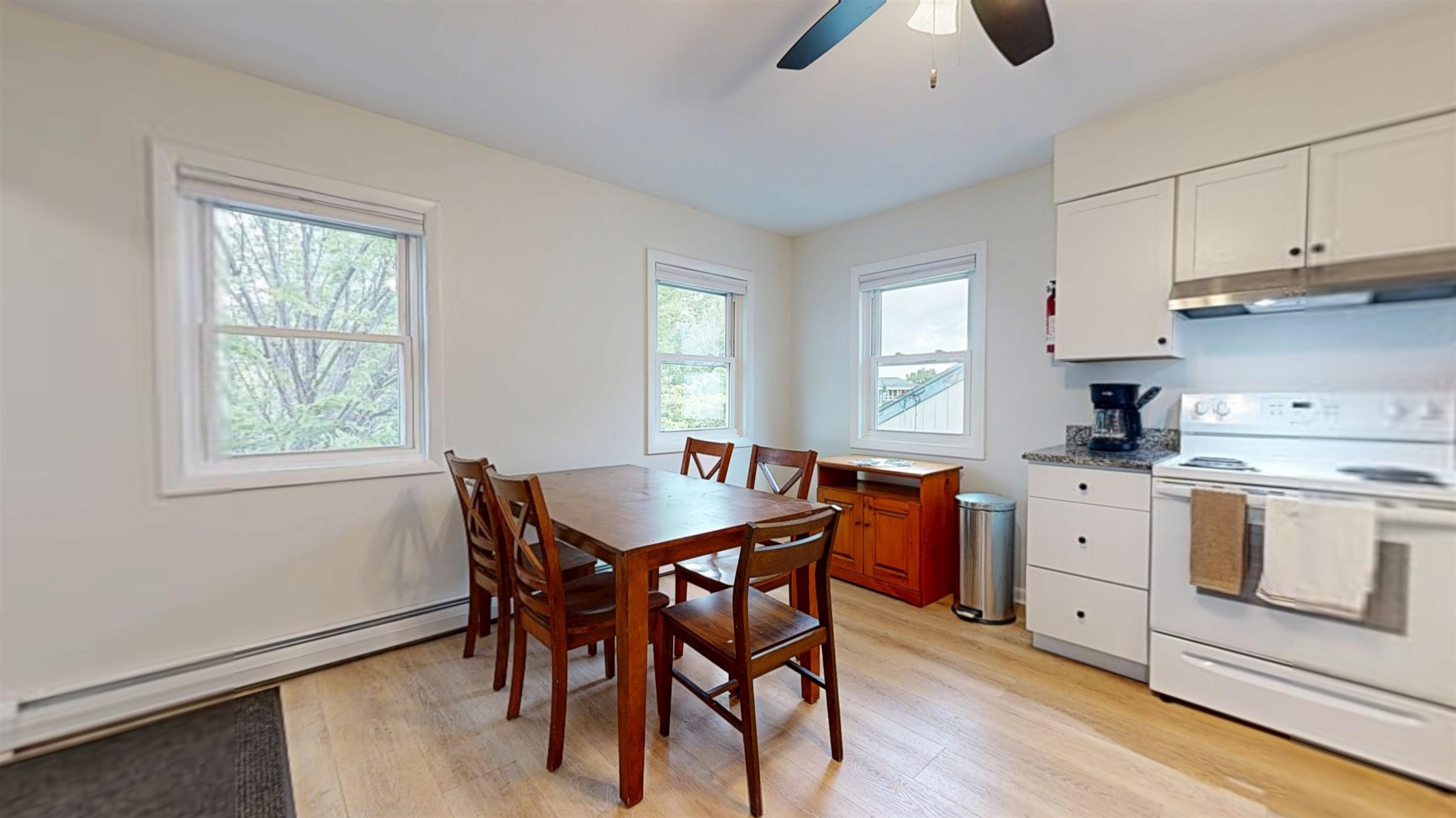 362 North Winooski Avenue photo 3