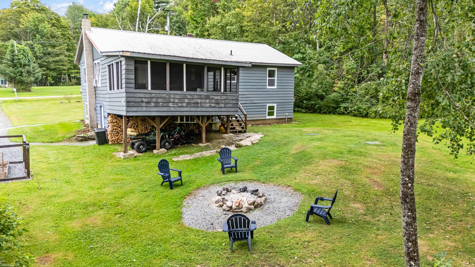 189 Dutton District Road photo 4