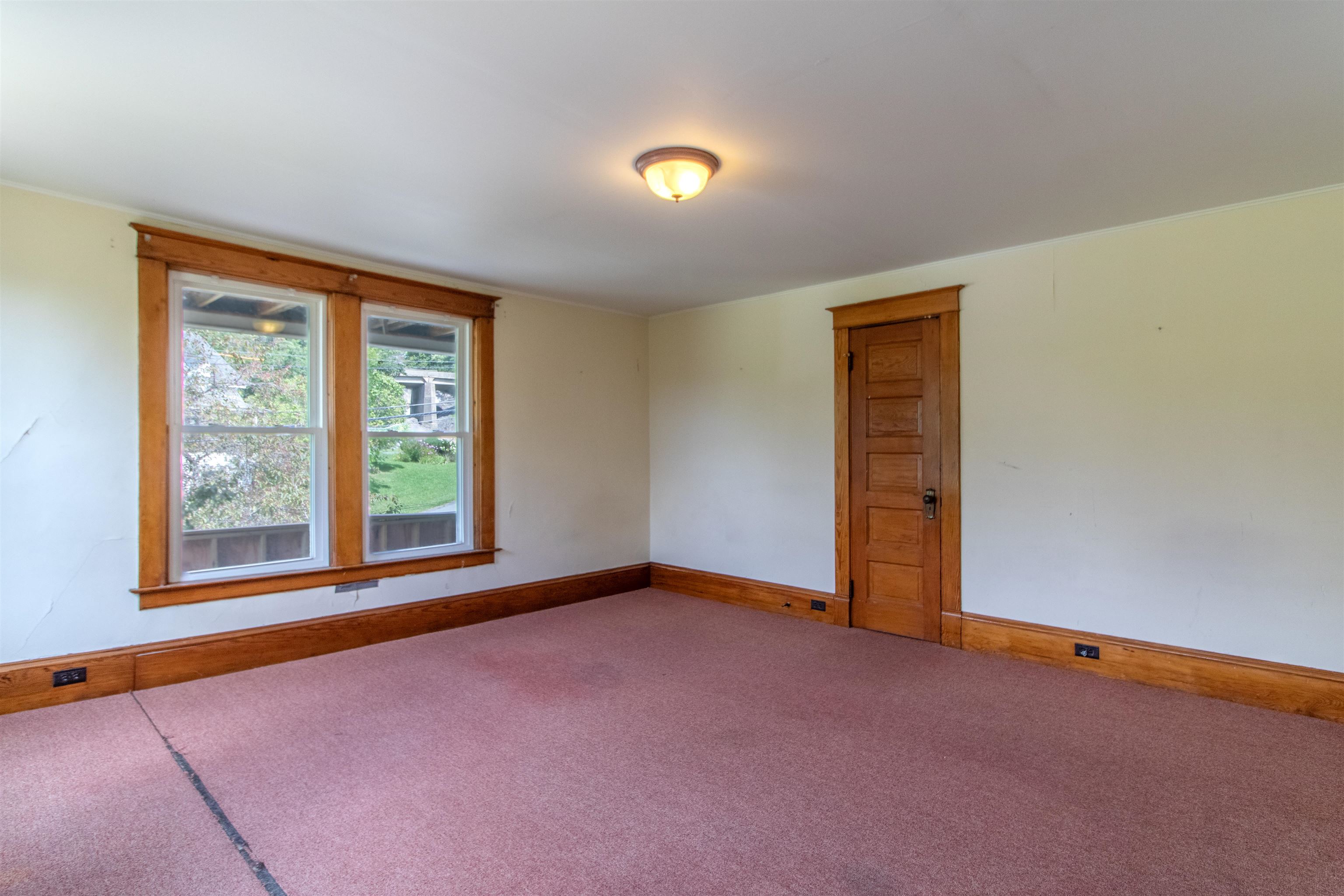 286 Carter Street photo 19