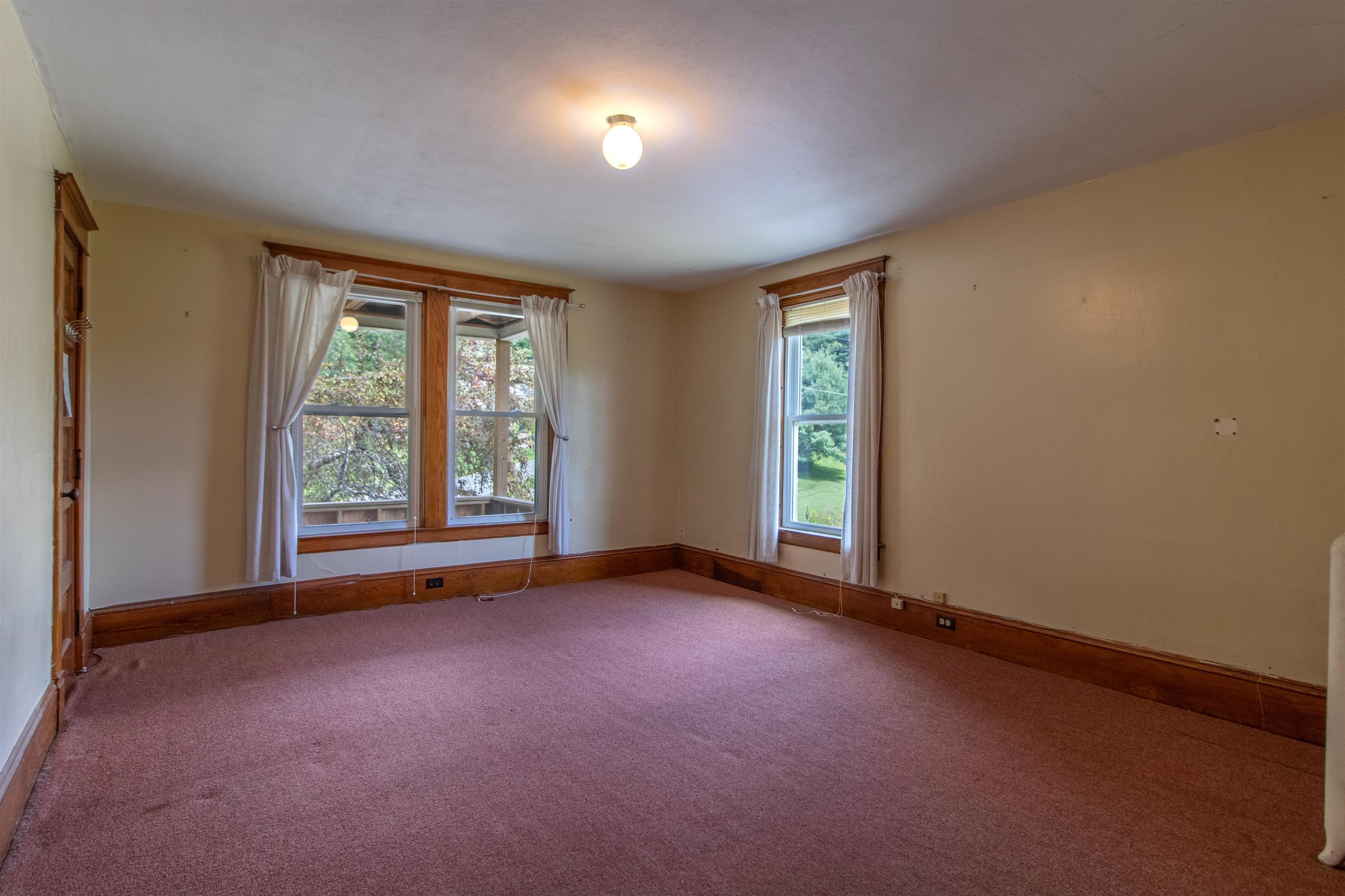 286 Carter Street photo 25