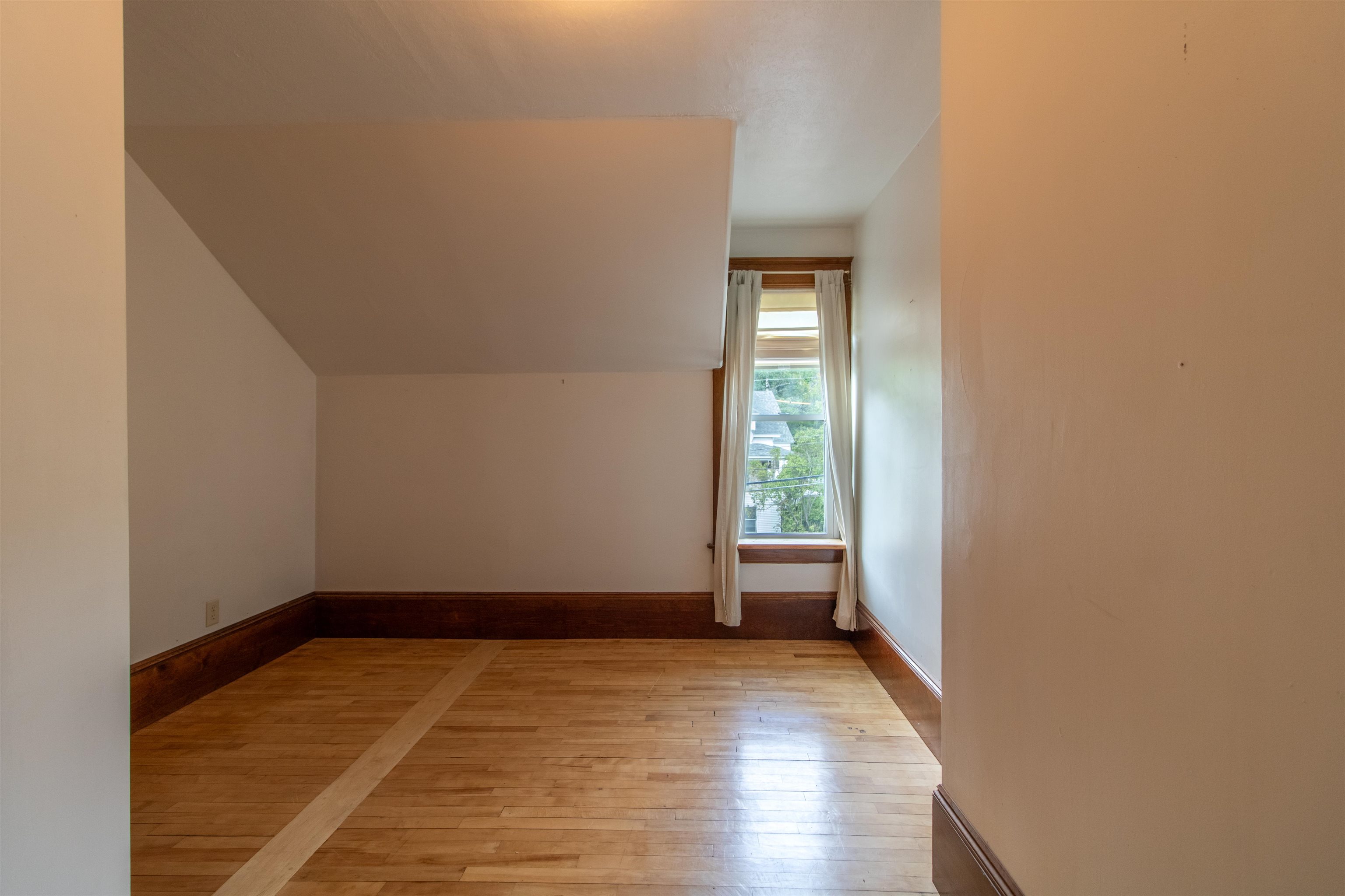 286 Carter Street photo 28