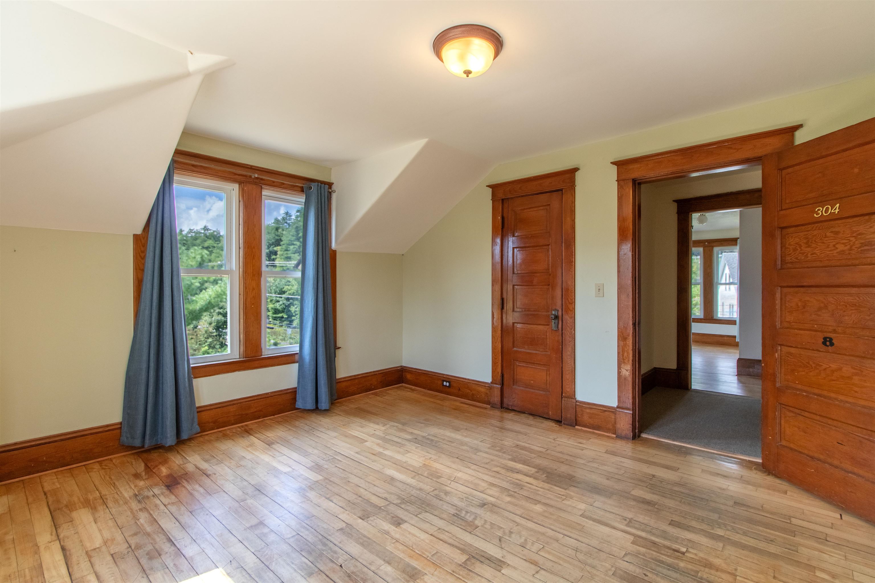 286 Carter Street photo 31