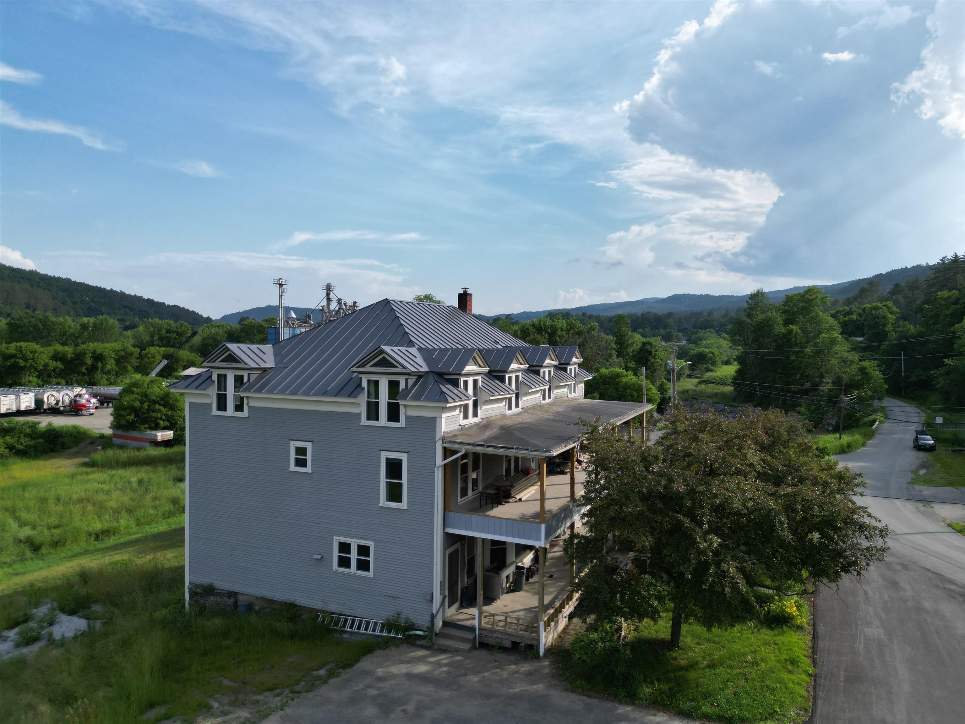 286 Carter Street photo 41