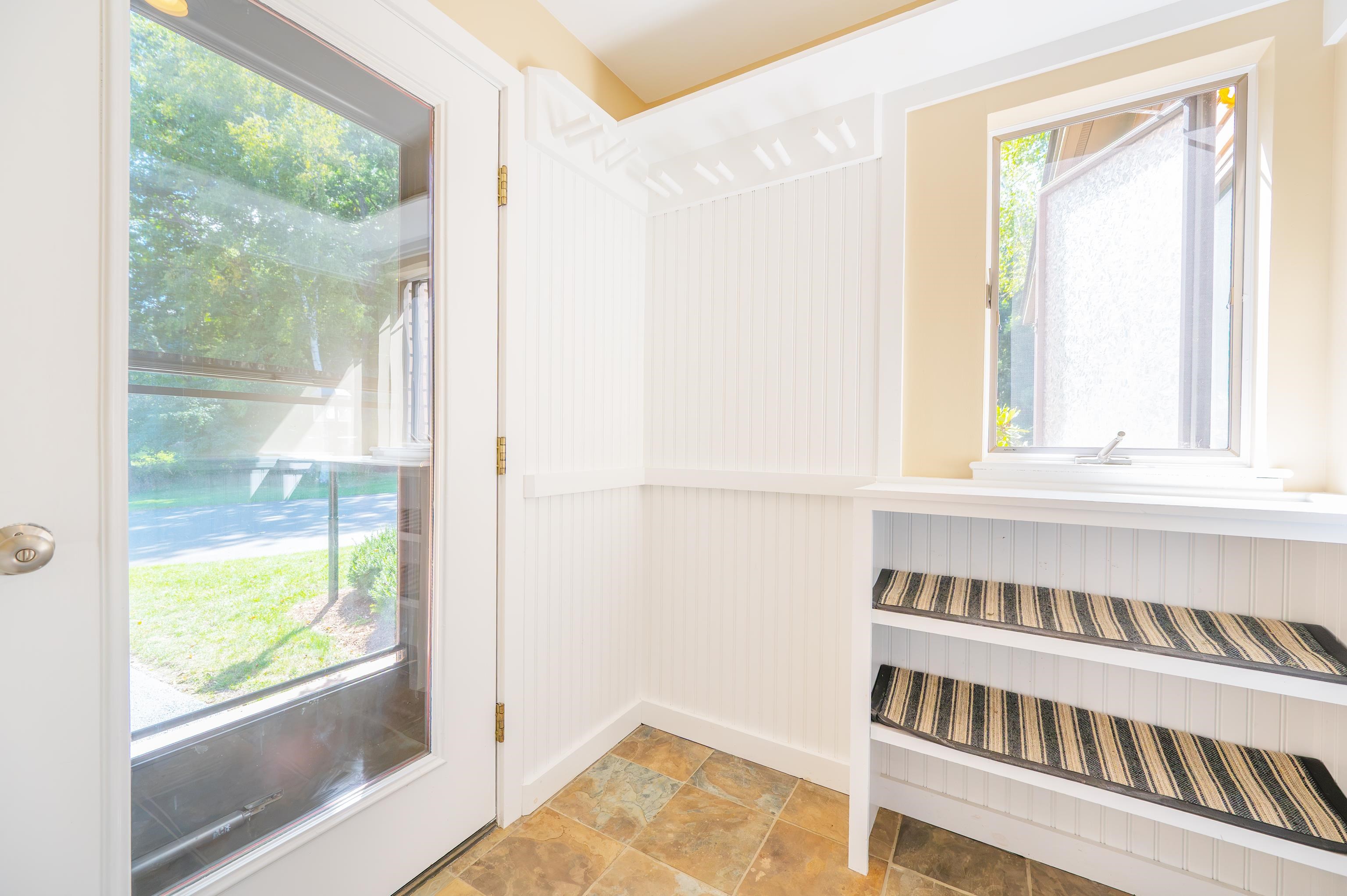 1140 Murphys Road photo 5