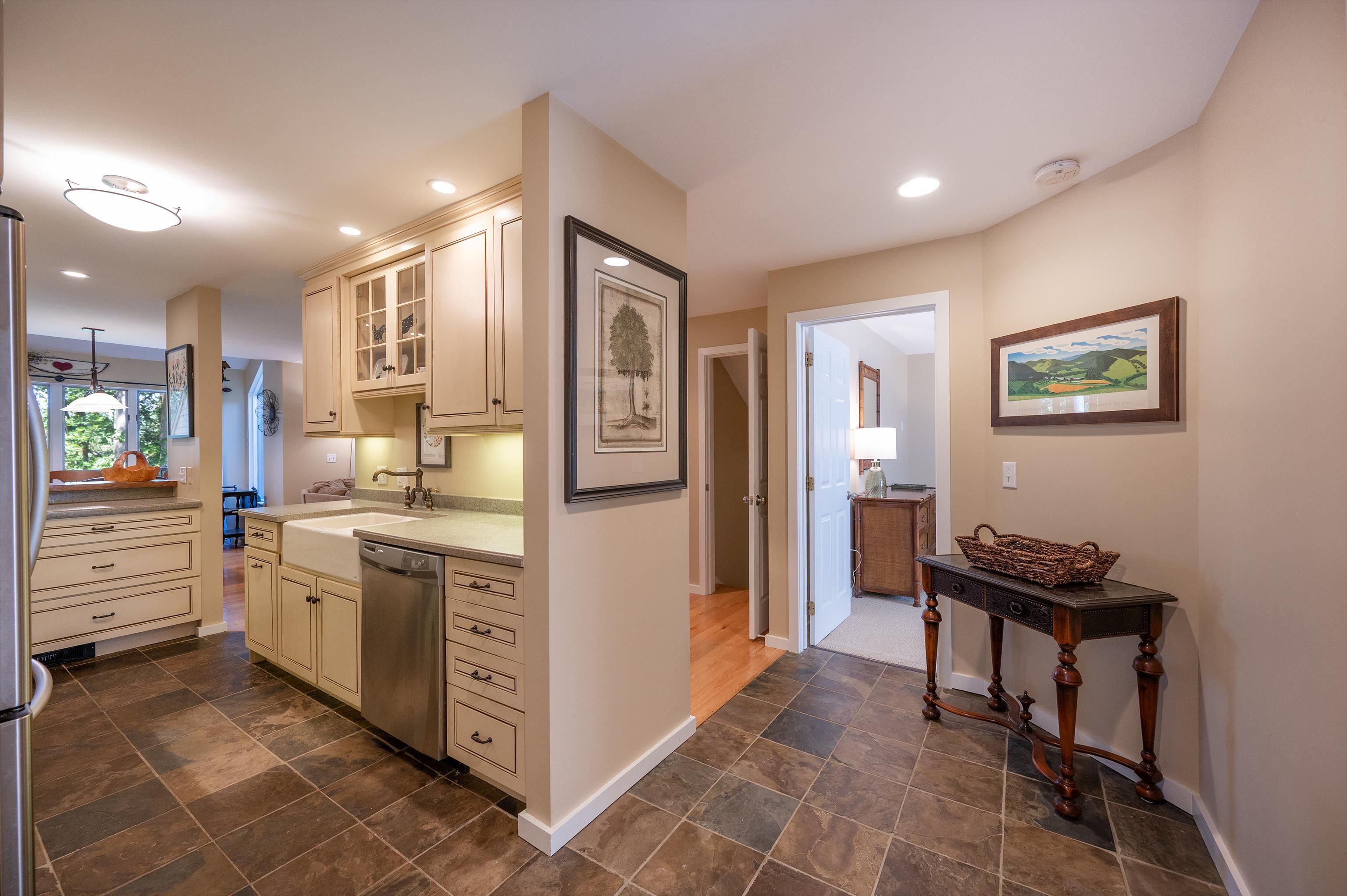 1140 Murphys Road photo 6
