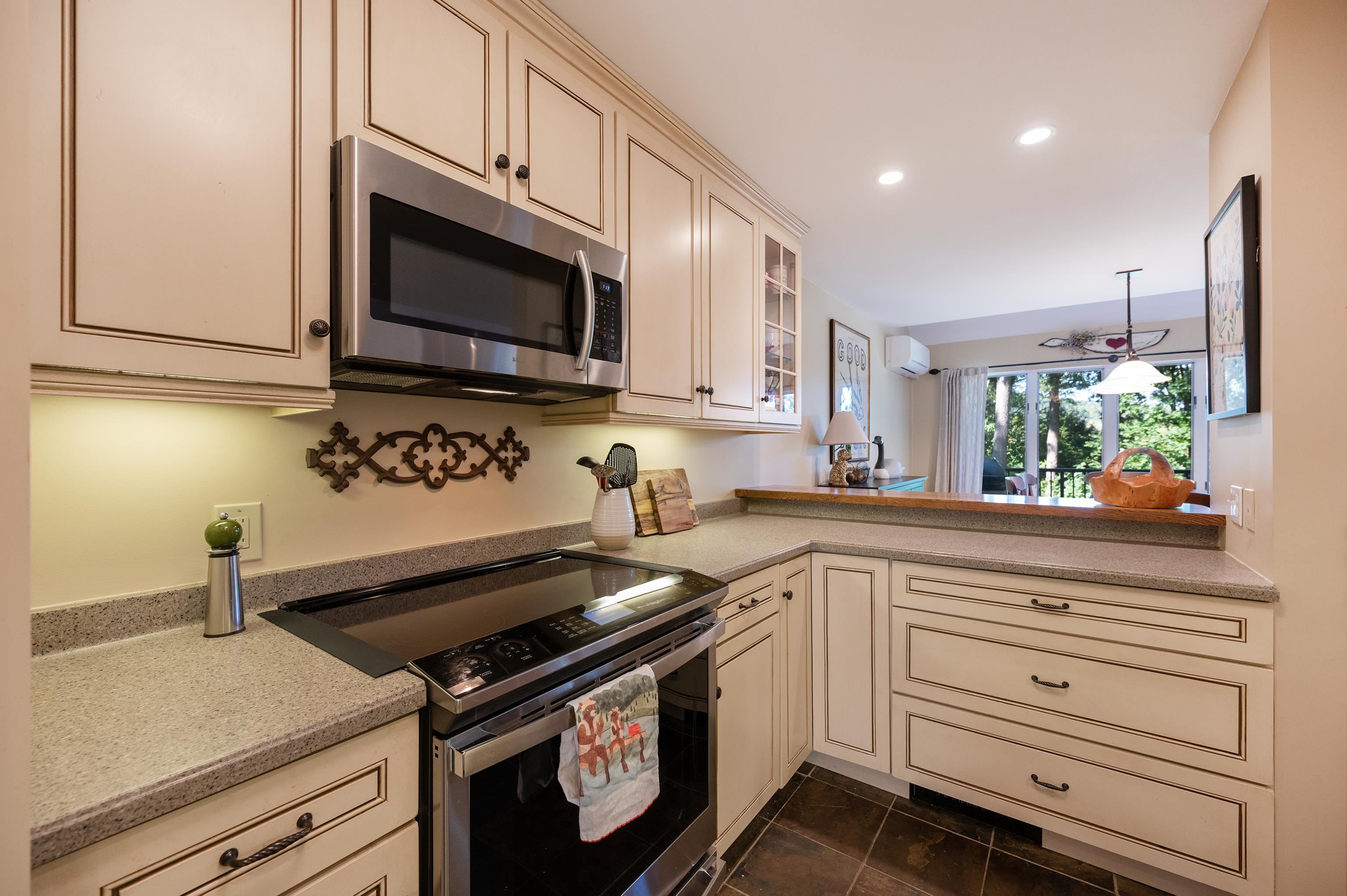 1140 Murphys Road photo 7