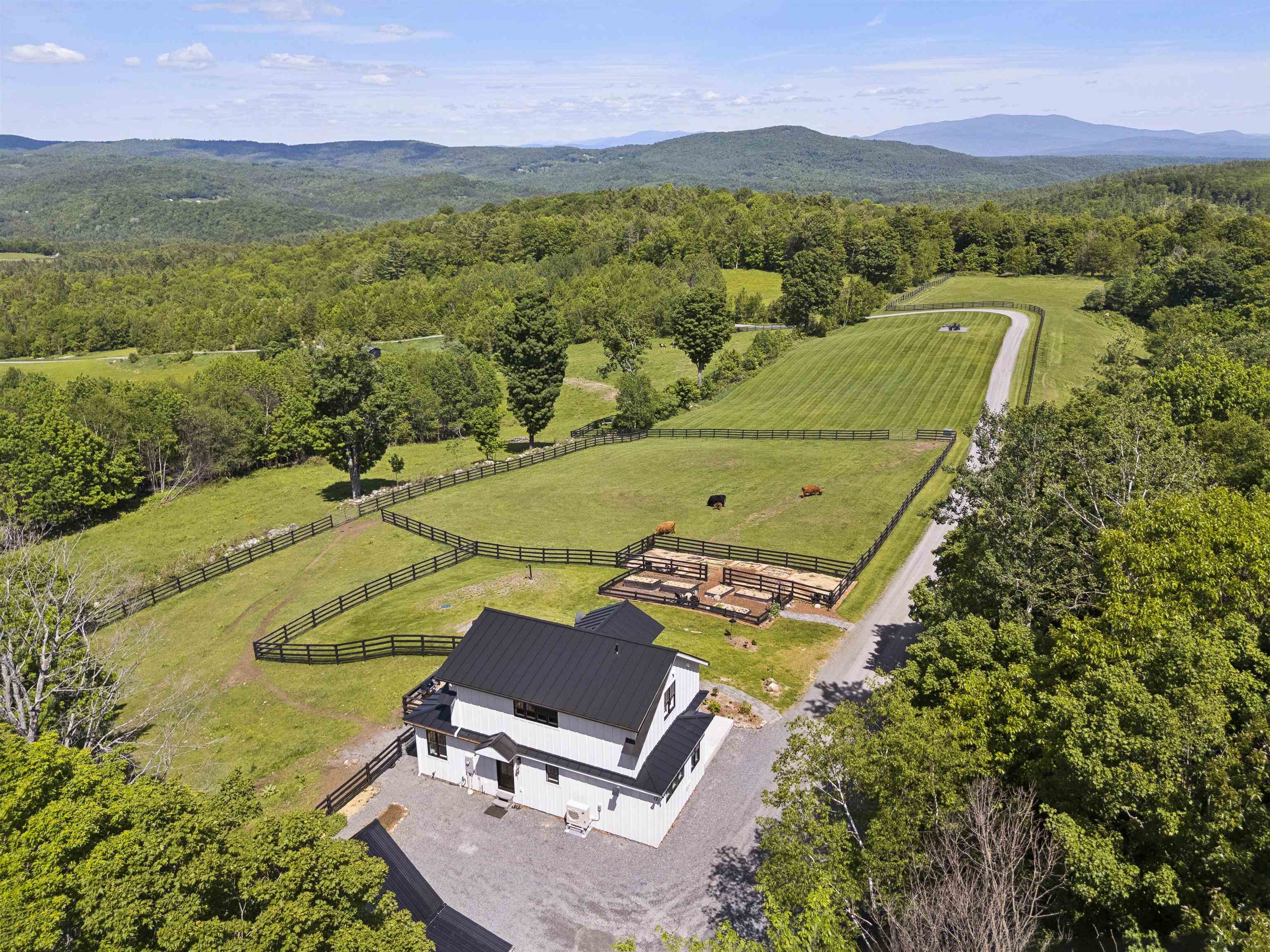 1817 Taplin Hill Road photo 13