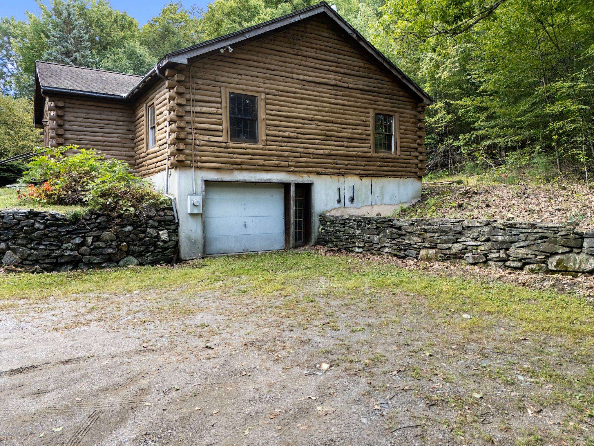 30 Earls Way photo 2