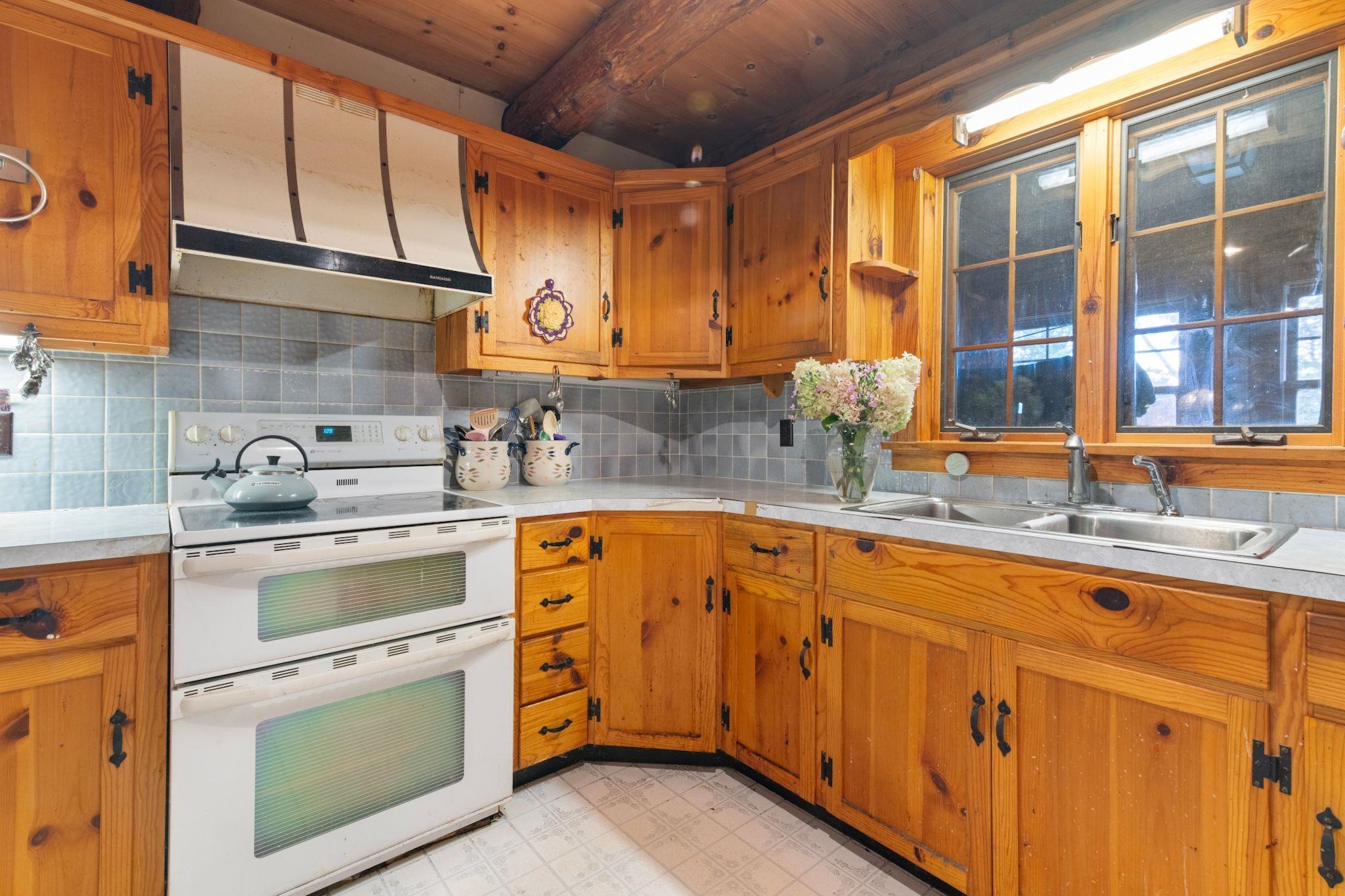 30 Earls Way photo 6