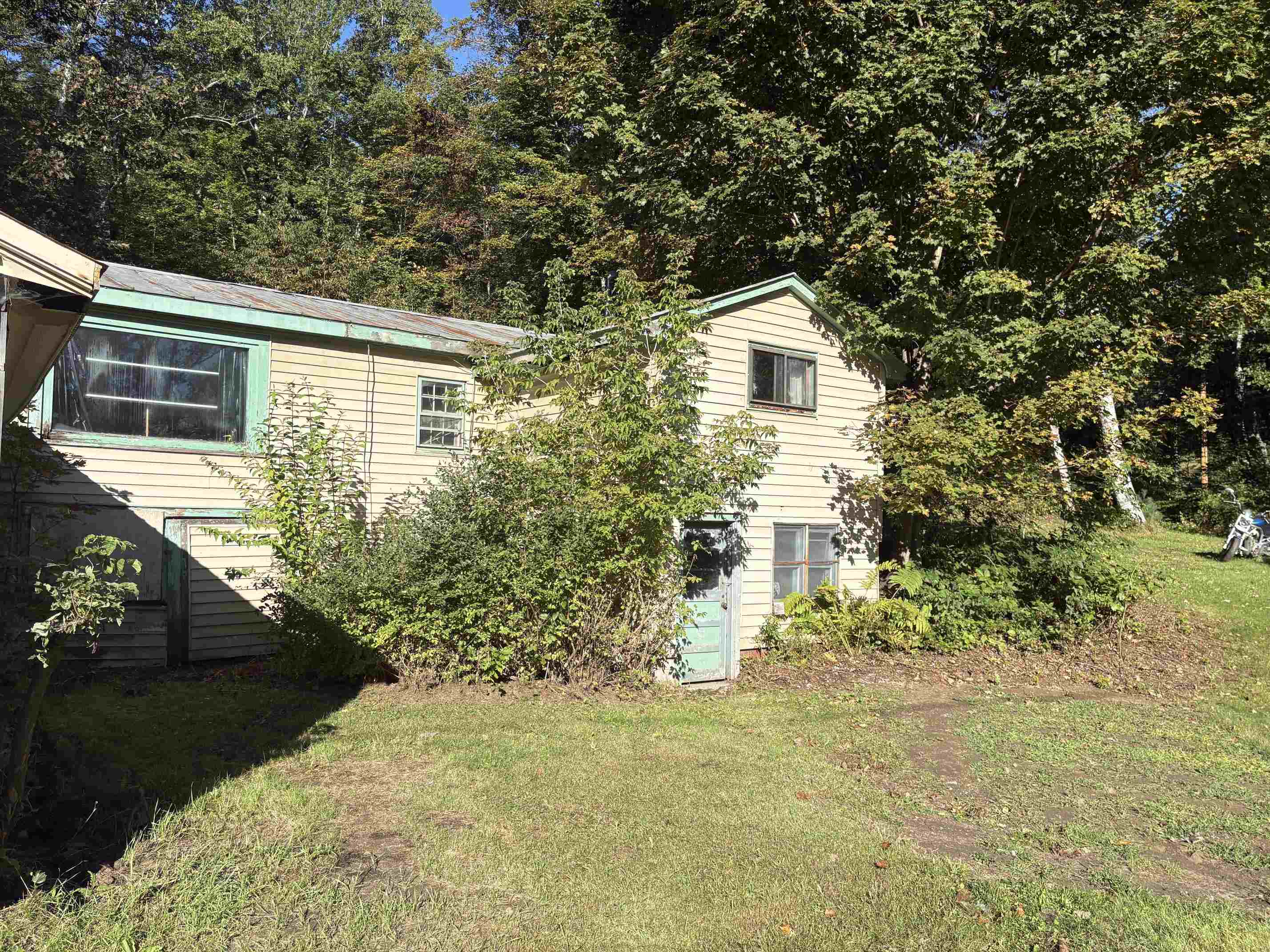 253 Quechee Road photo 1