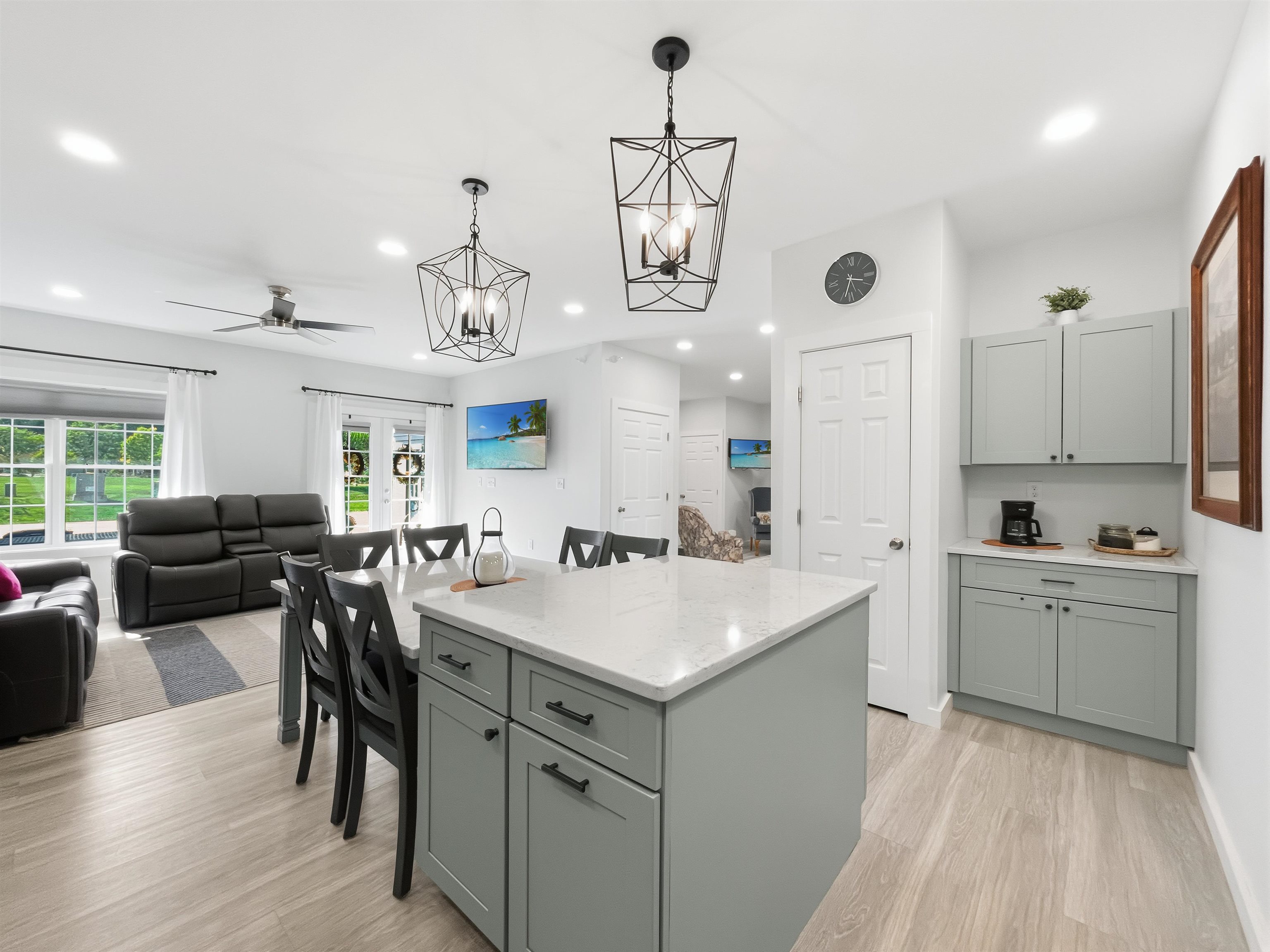 129 Sunrise Drive photo 11