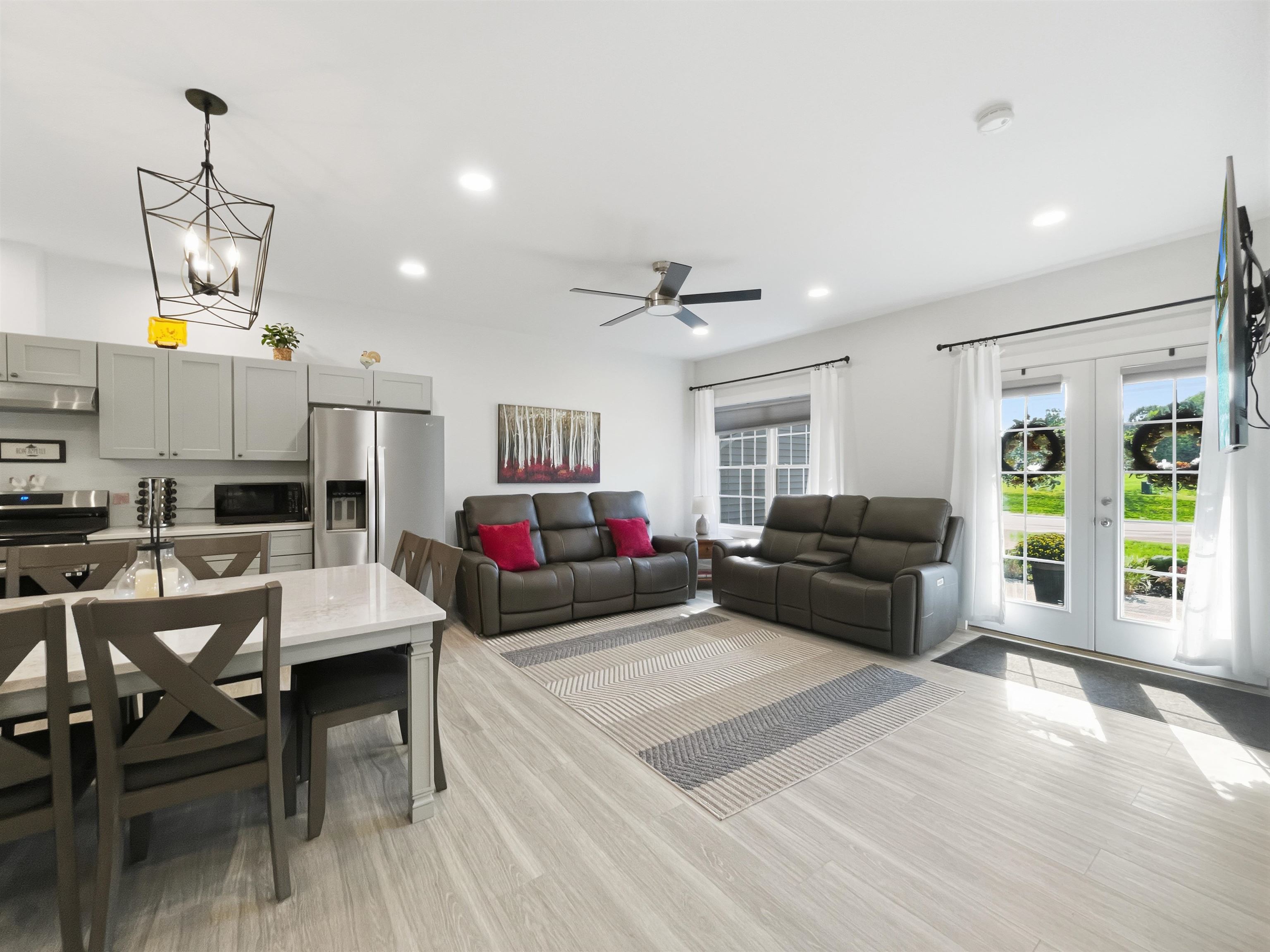 129 Sunrise Drive photo 14