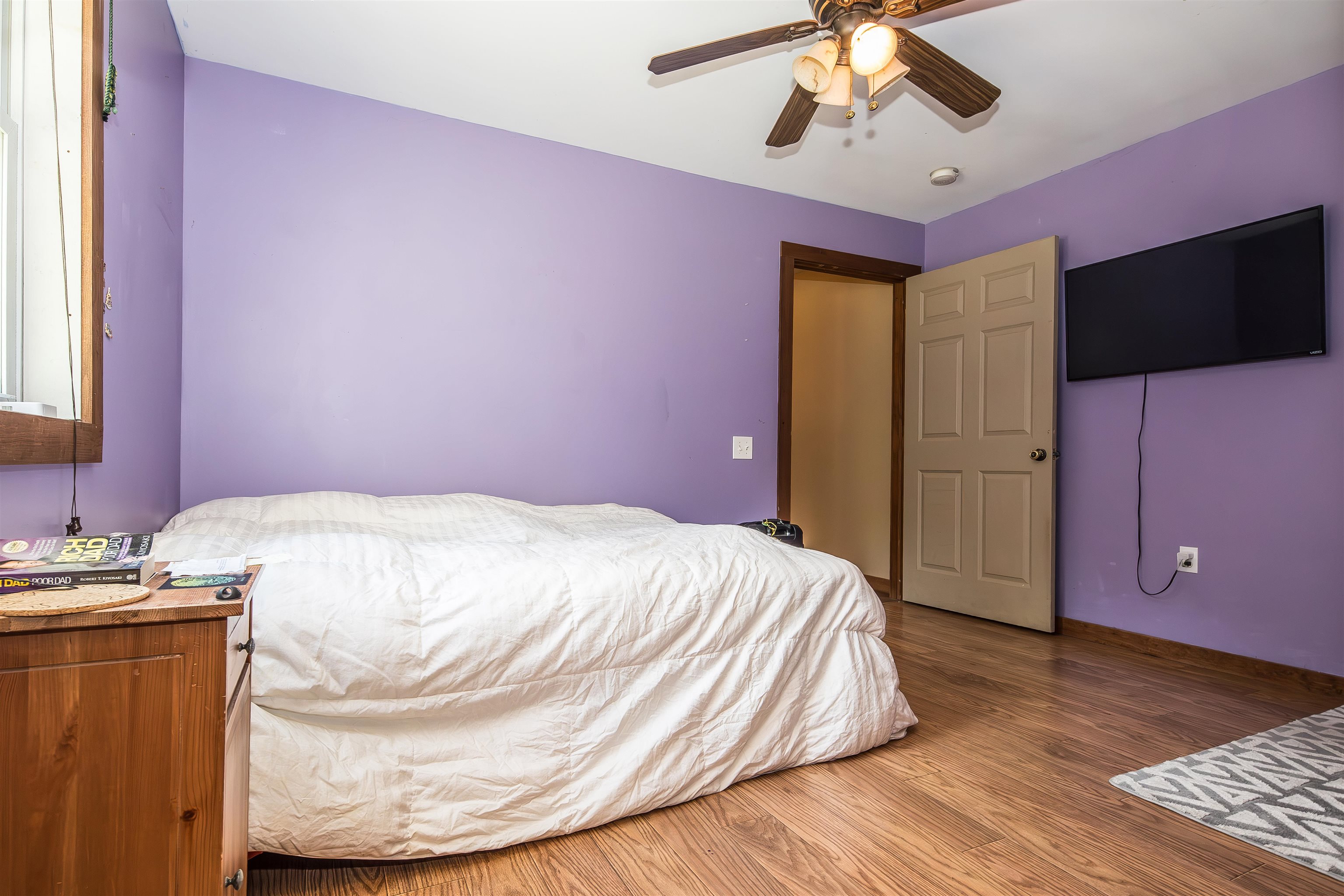 200 Chelsea Lane photo 29