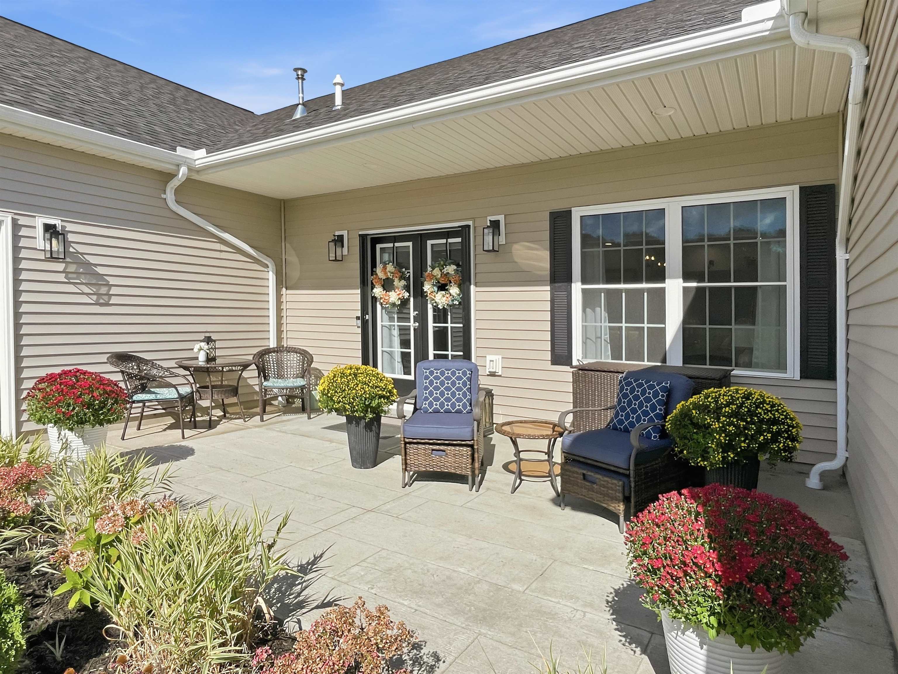 129 Sunrise Drive photo 3