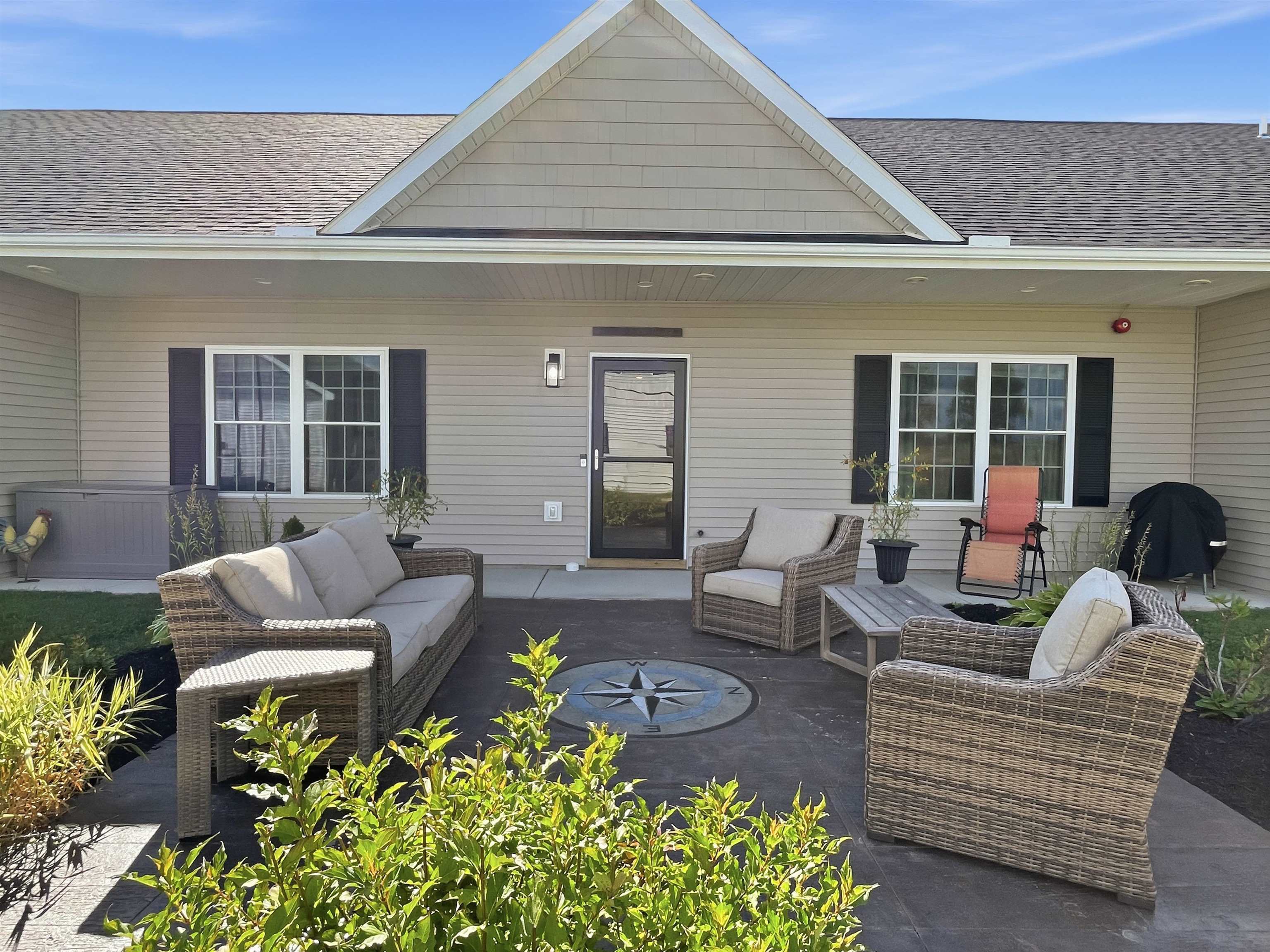 129 Sunrise Drive photo 6