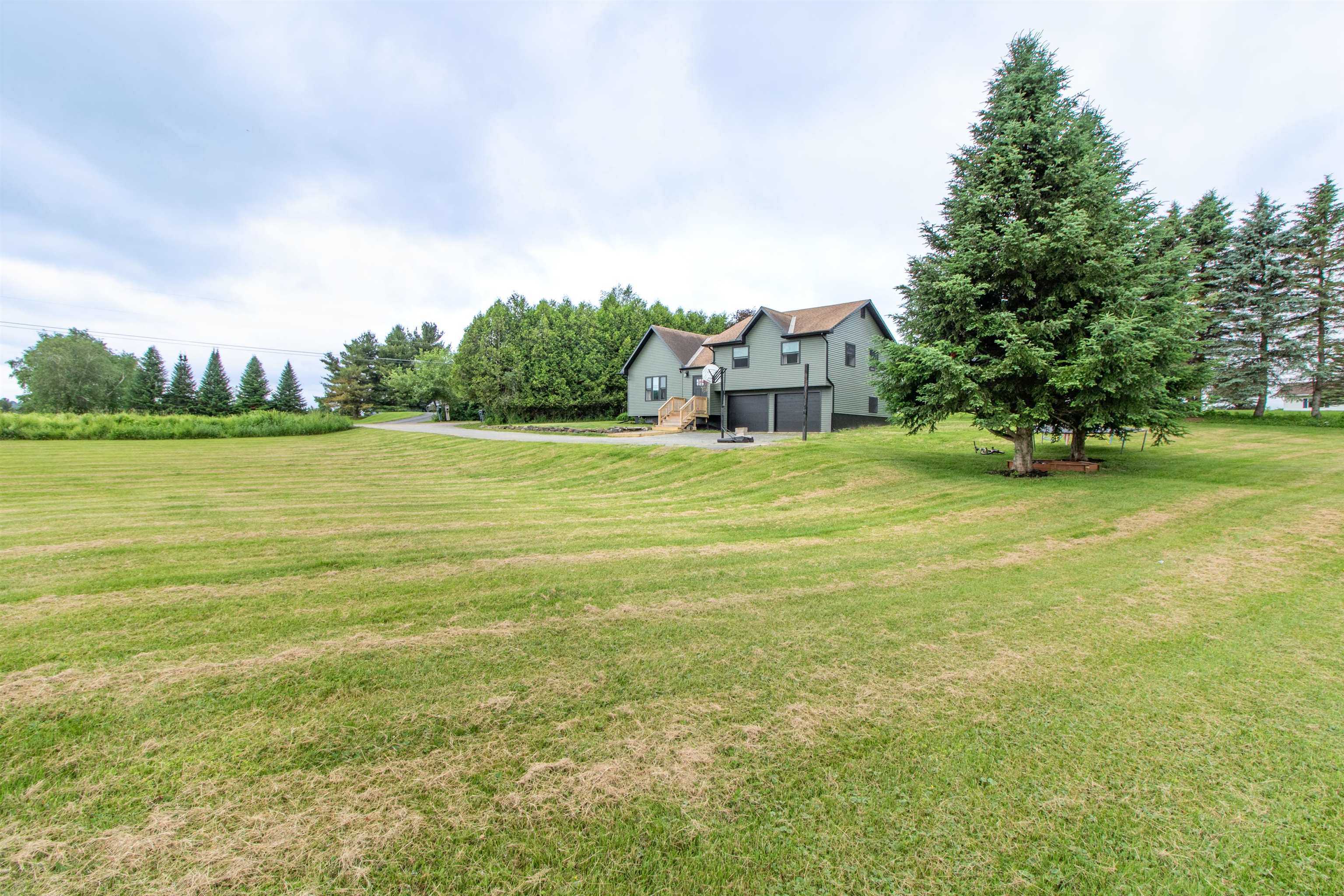 near 141 Stagecoach Drive Newport City, VT 05855 Property 3