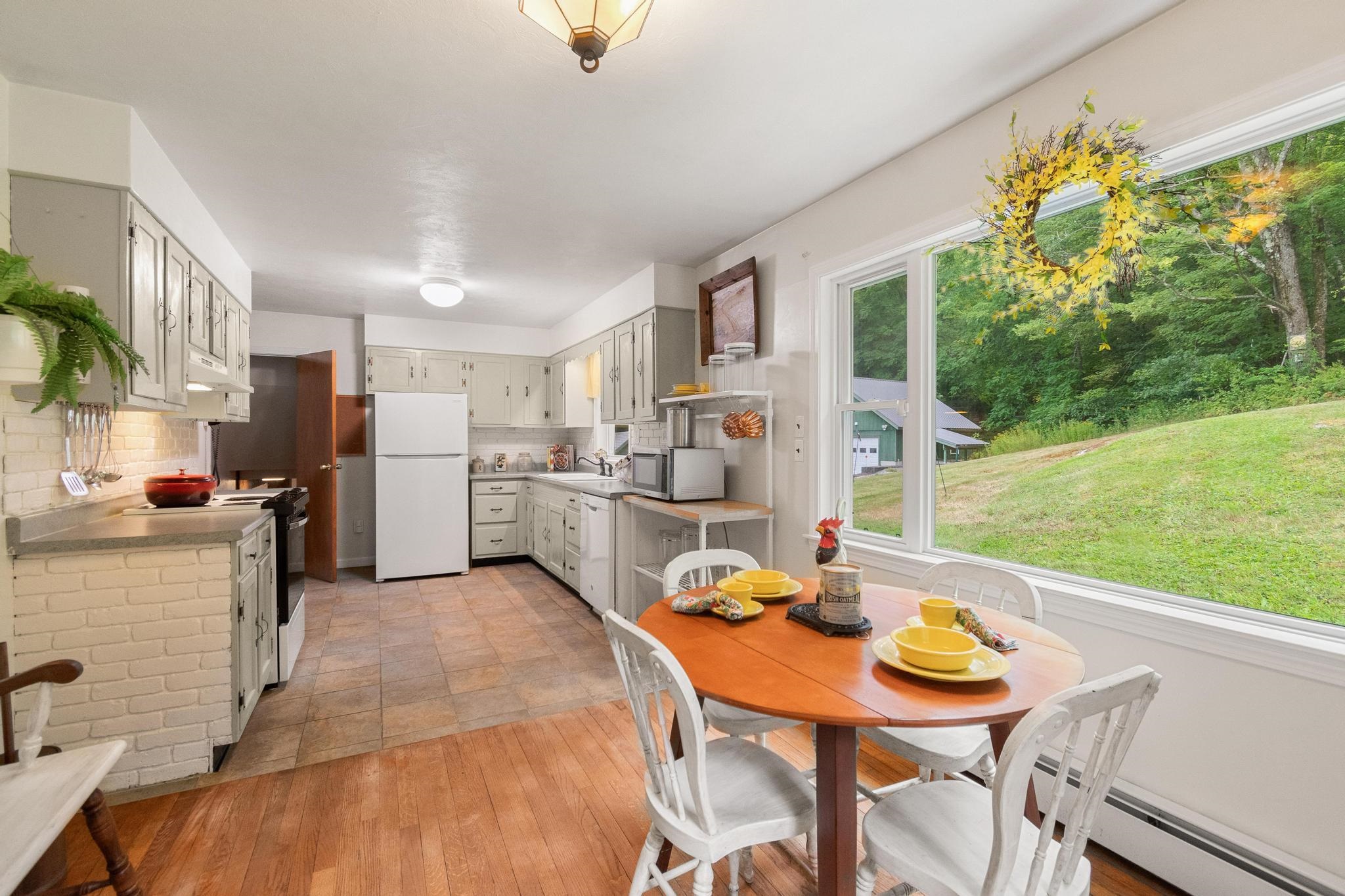 1402 French Hill Road photo 17