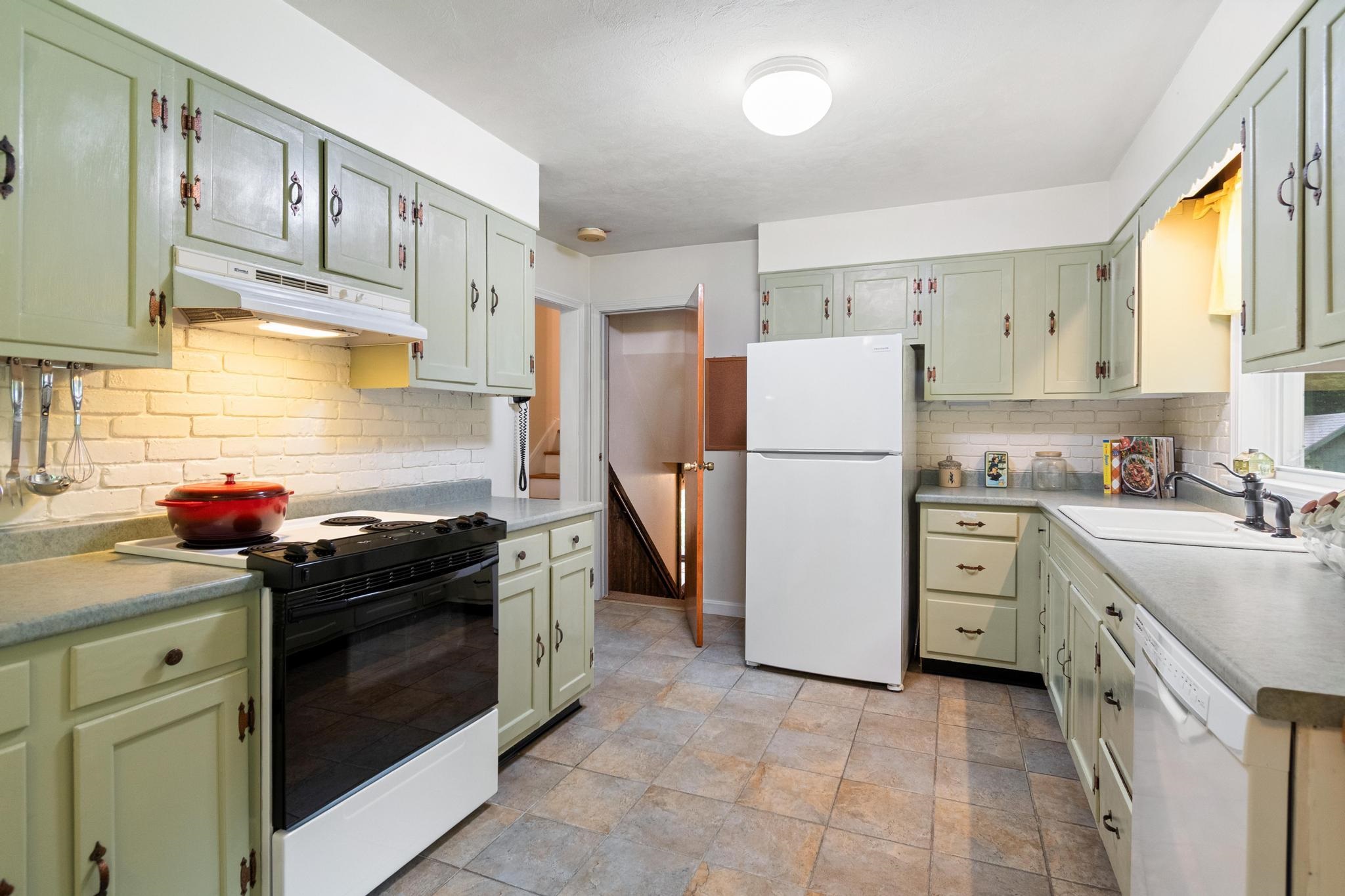 1402 French Hill Road photo 19