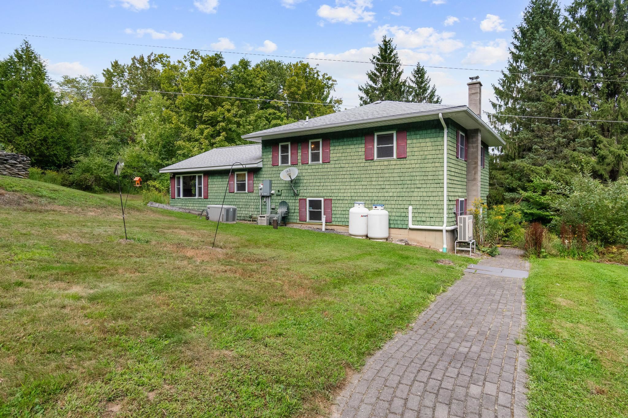 1402 French Hill Road photo 46