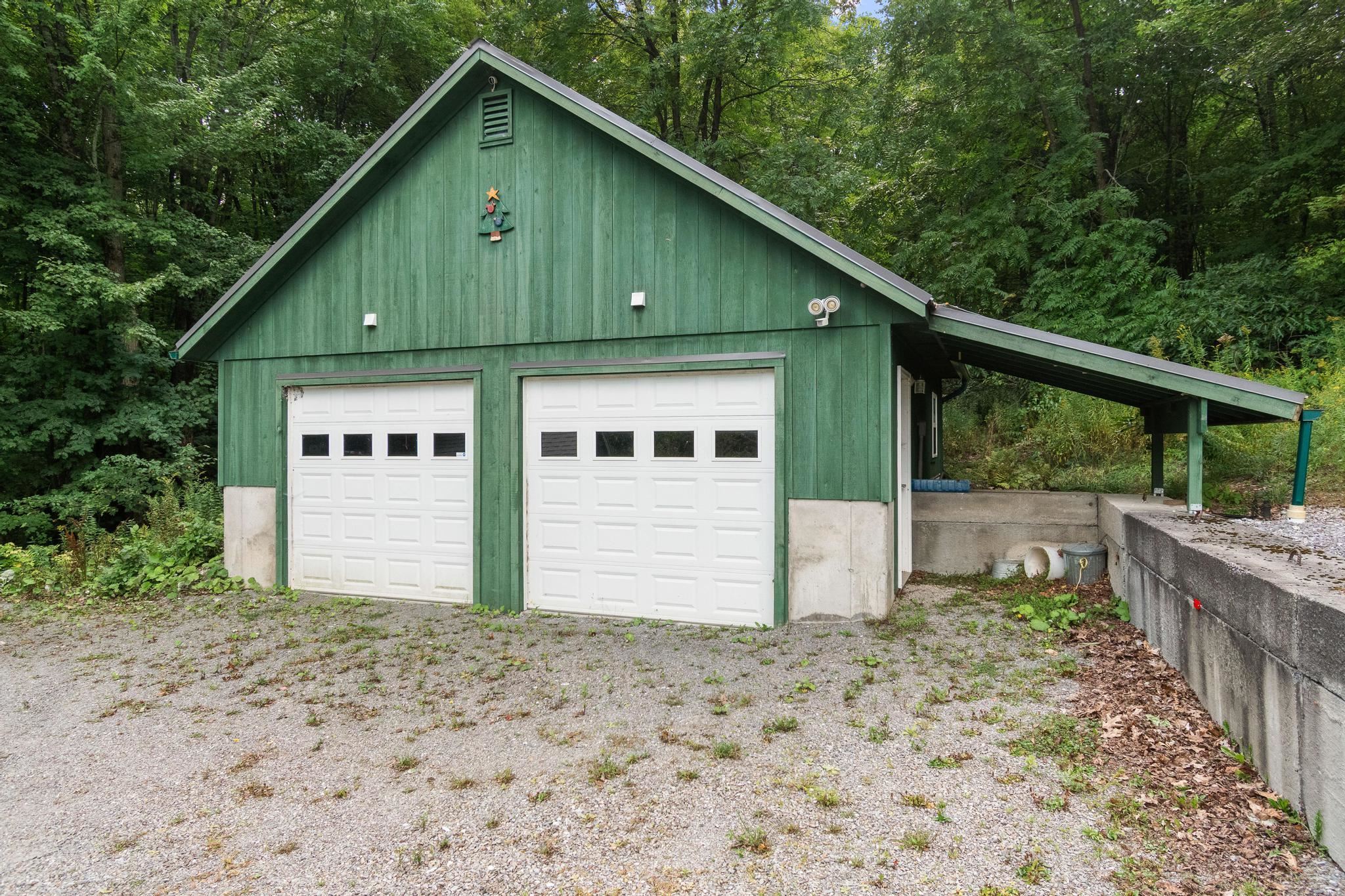 1402 French Hill Road photo 49