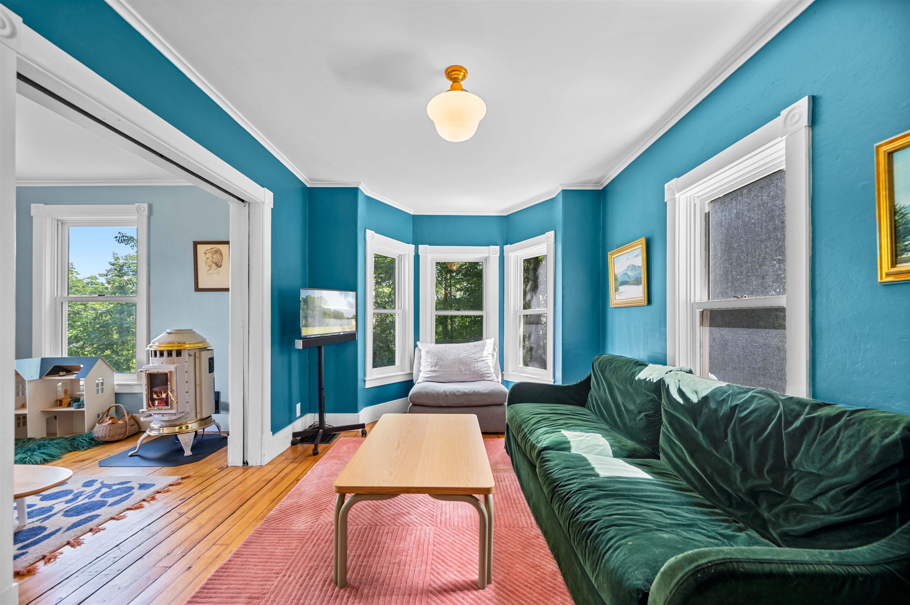 11 Cherry Avenue photo 20