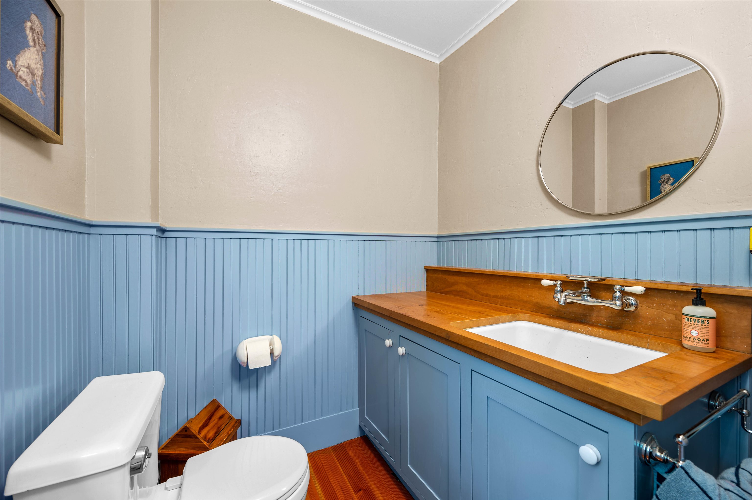 11 Cherry Avenue photo 24