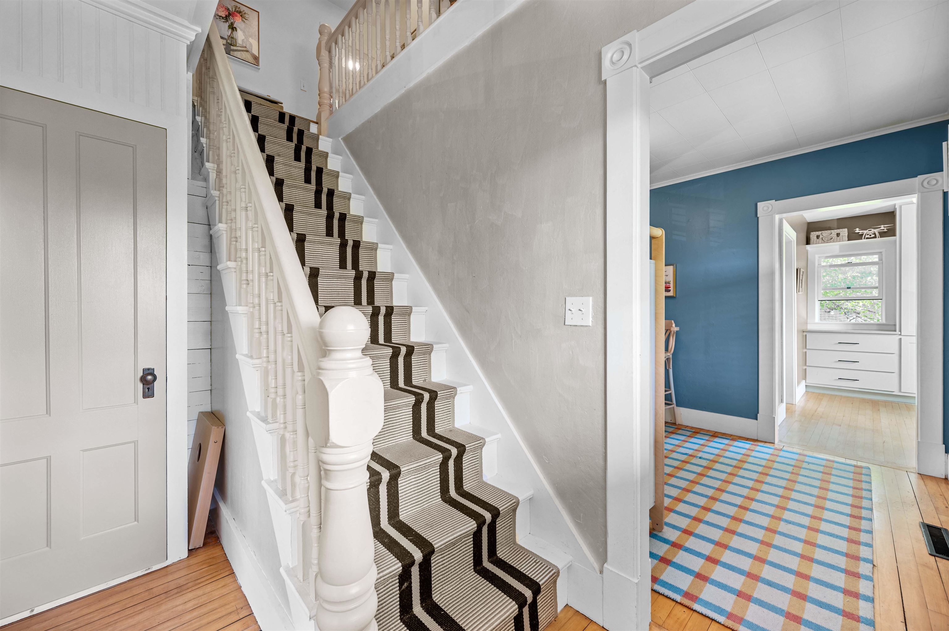 11 Cherry Avenue photo 27