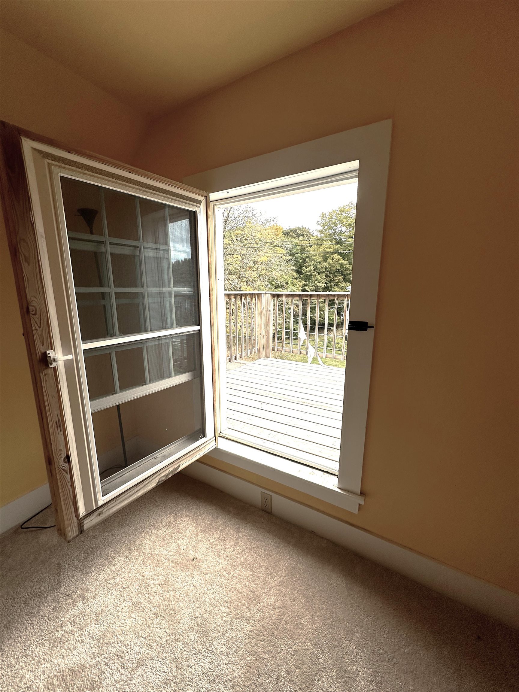120 Western Avenue photo 35