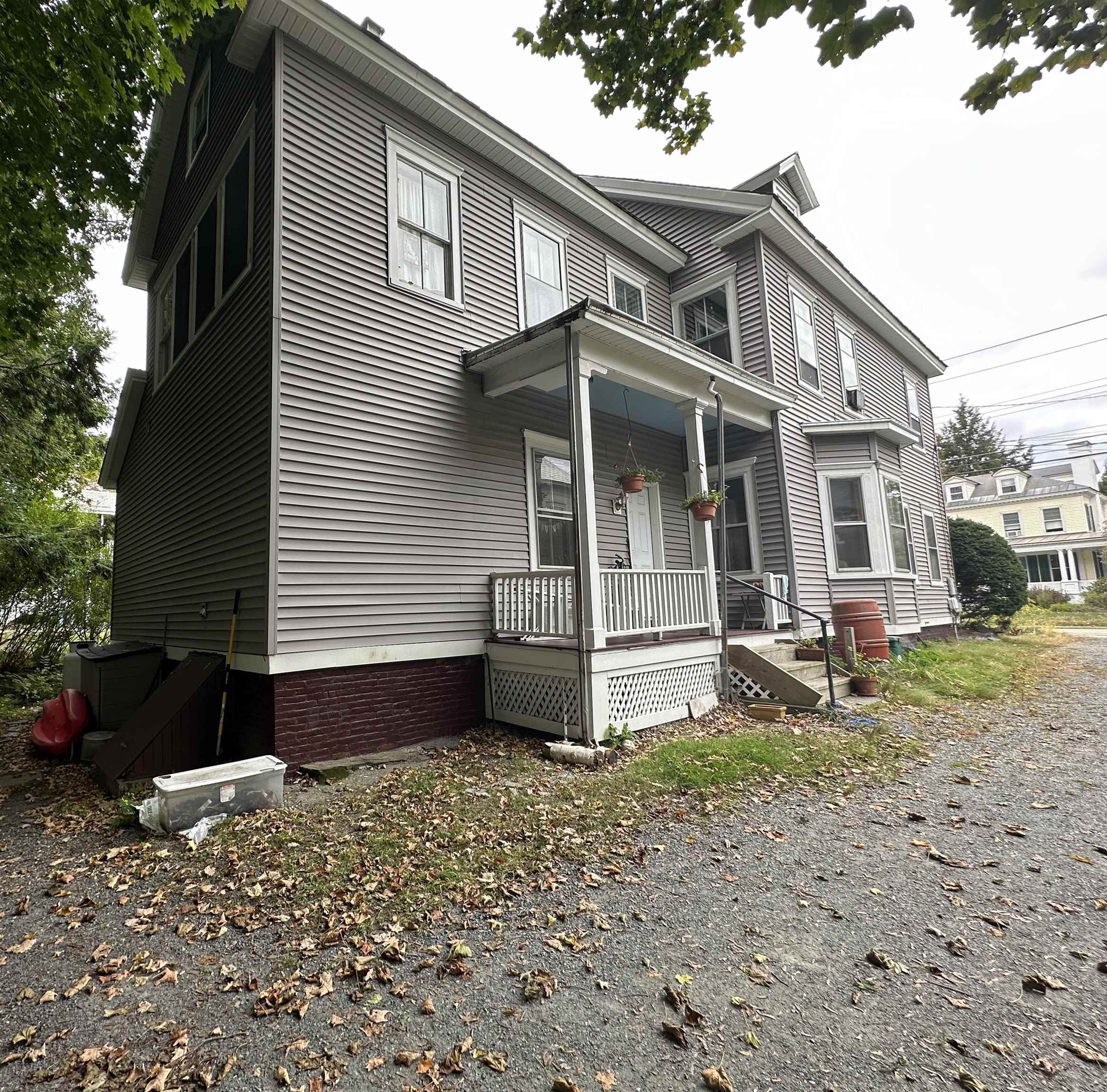 120 Western Avenue photo 39