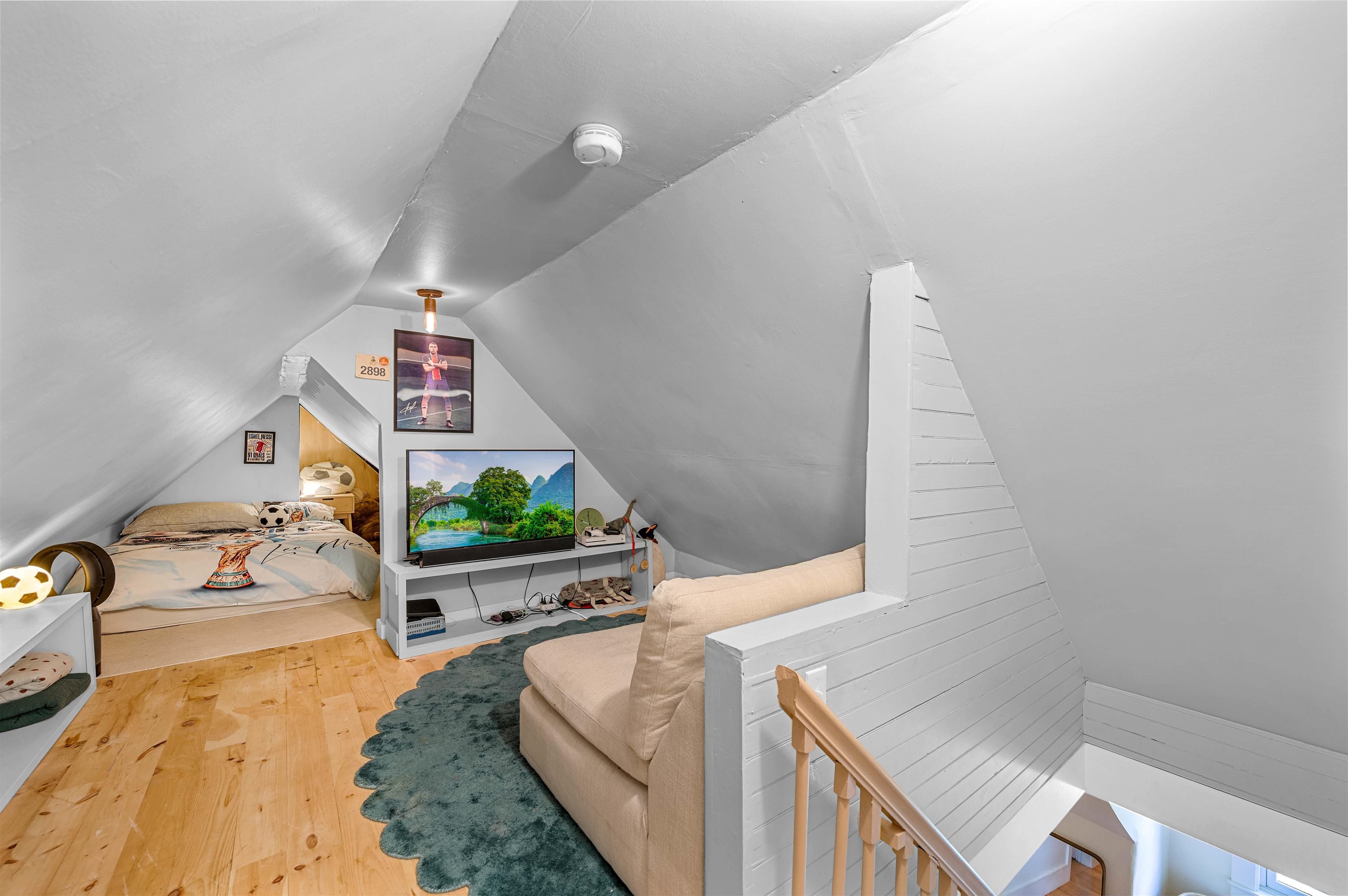 11 Cherry Avenue photo 39