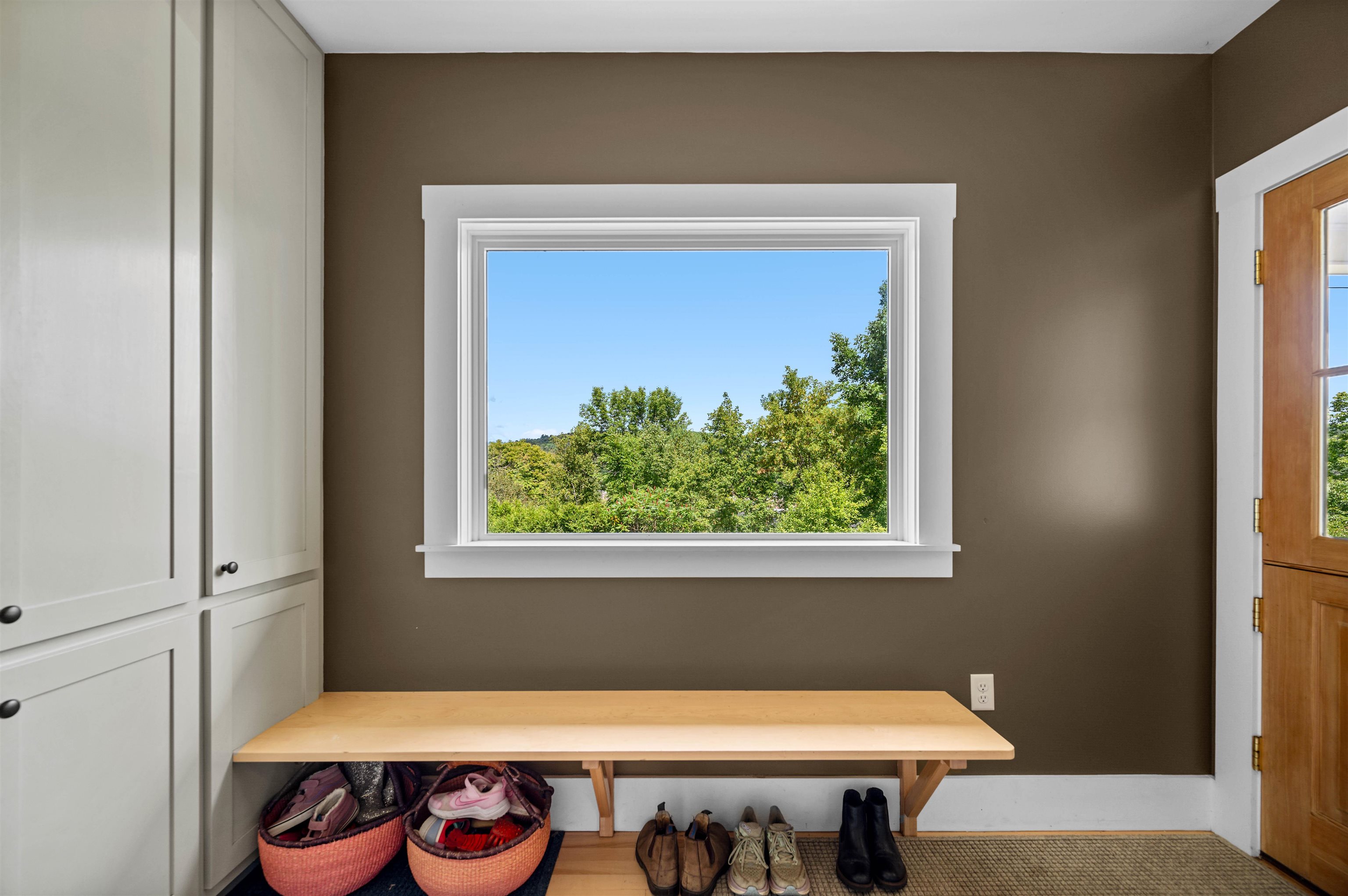 11 Cherry Avenue photo 6