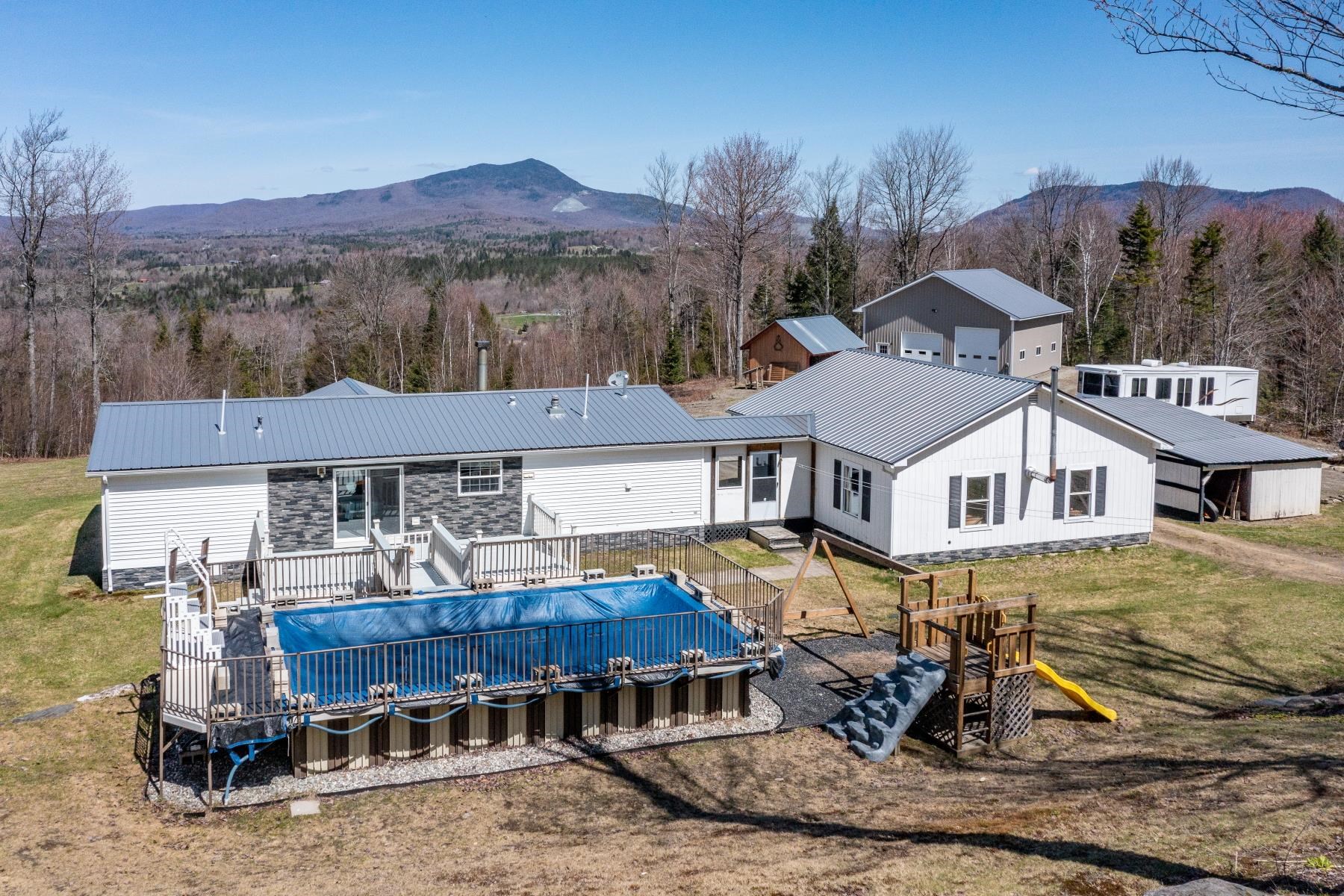 Single Family in Eden VT