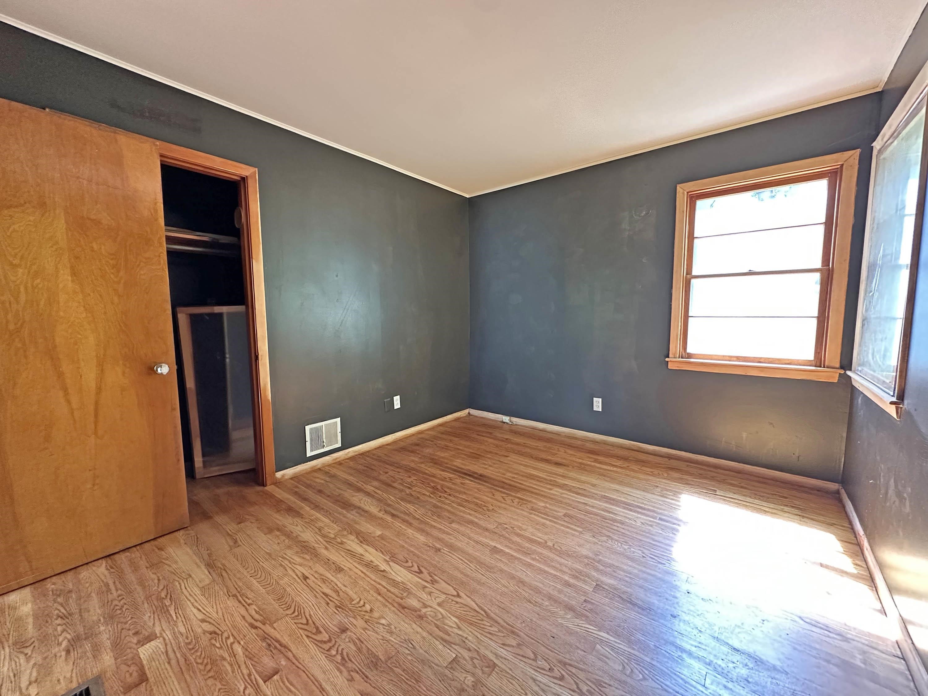 145 Belmont Avenue photo 10