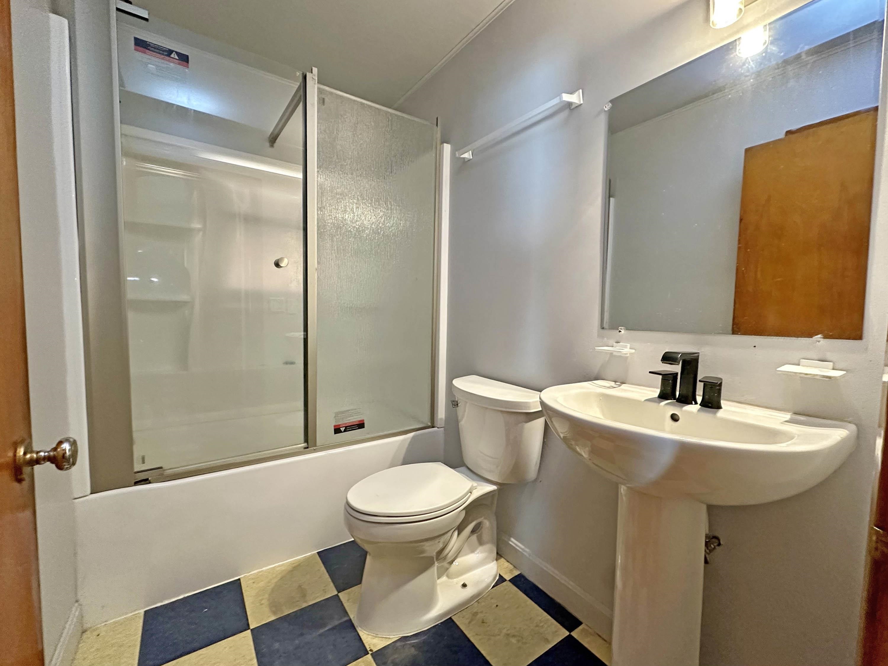 145 Belmont Avenue photo 12